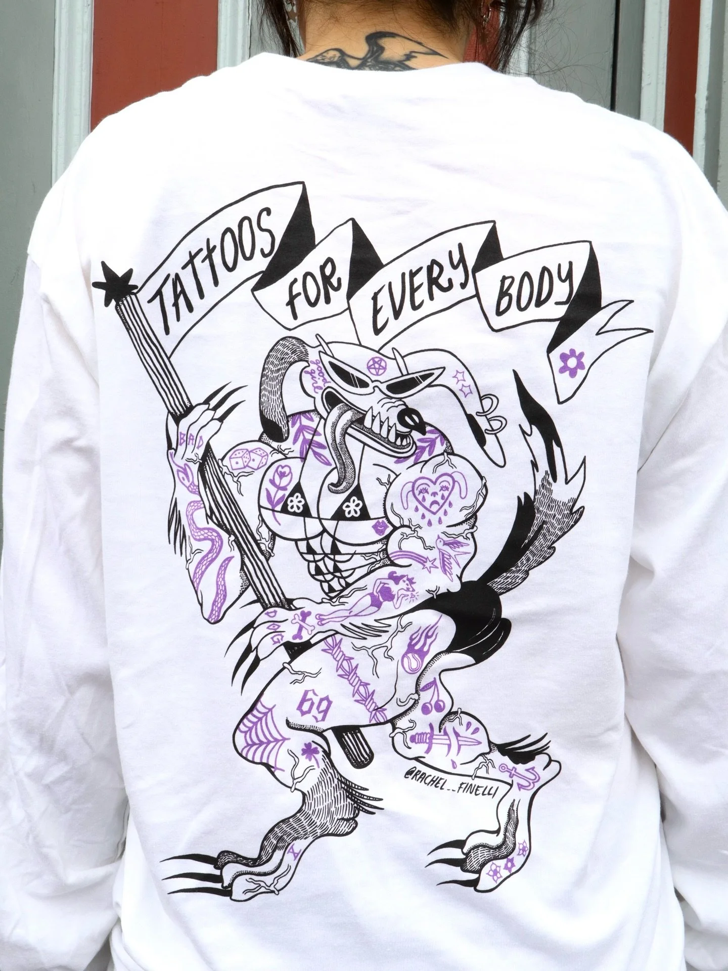 @daisychain.tattoo merch alert! inspired by dogs and tats and crossfit and generally feeling cool in a body 😎 thanks for the great print job @antilogydesign 

limited run, come get one at our opening tomorrow~ S-2XL available, $25 to pick up at the 