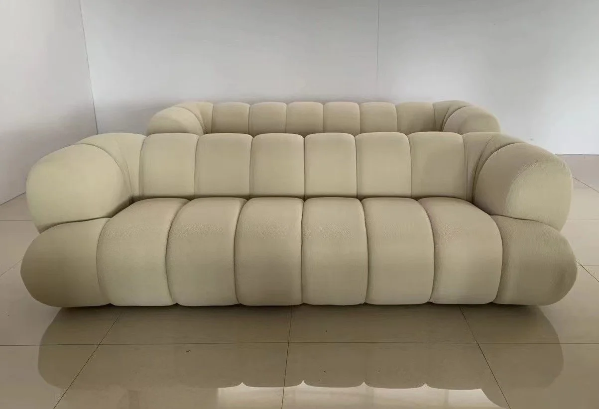Intermede sofa replica