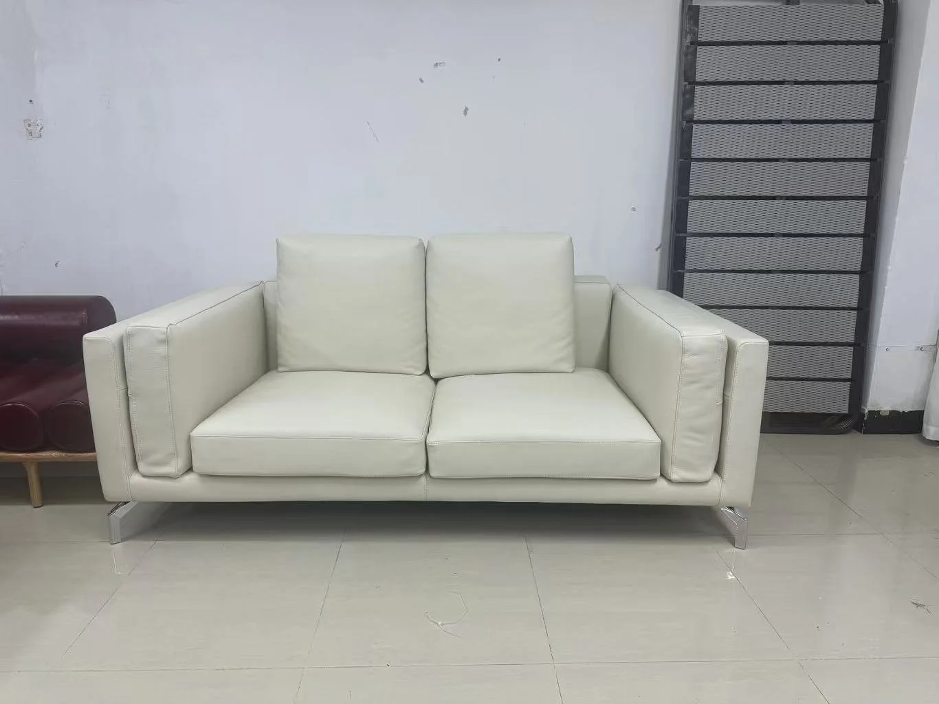Como 80 sofa replica
