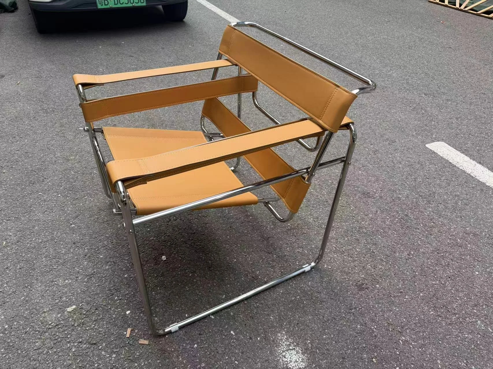 Wassily Chair replica dupe