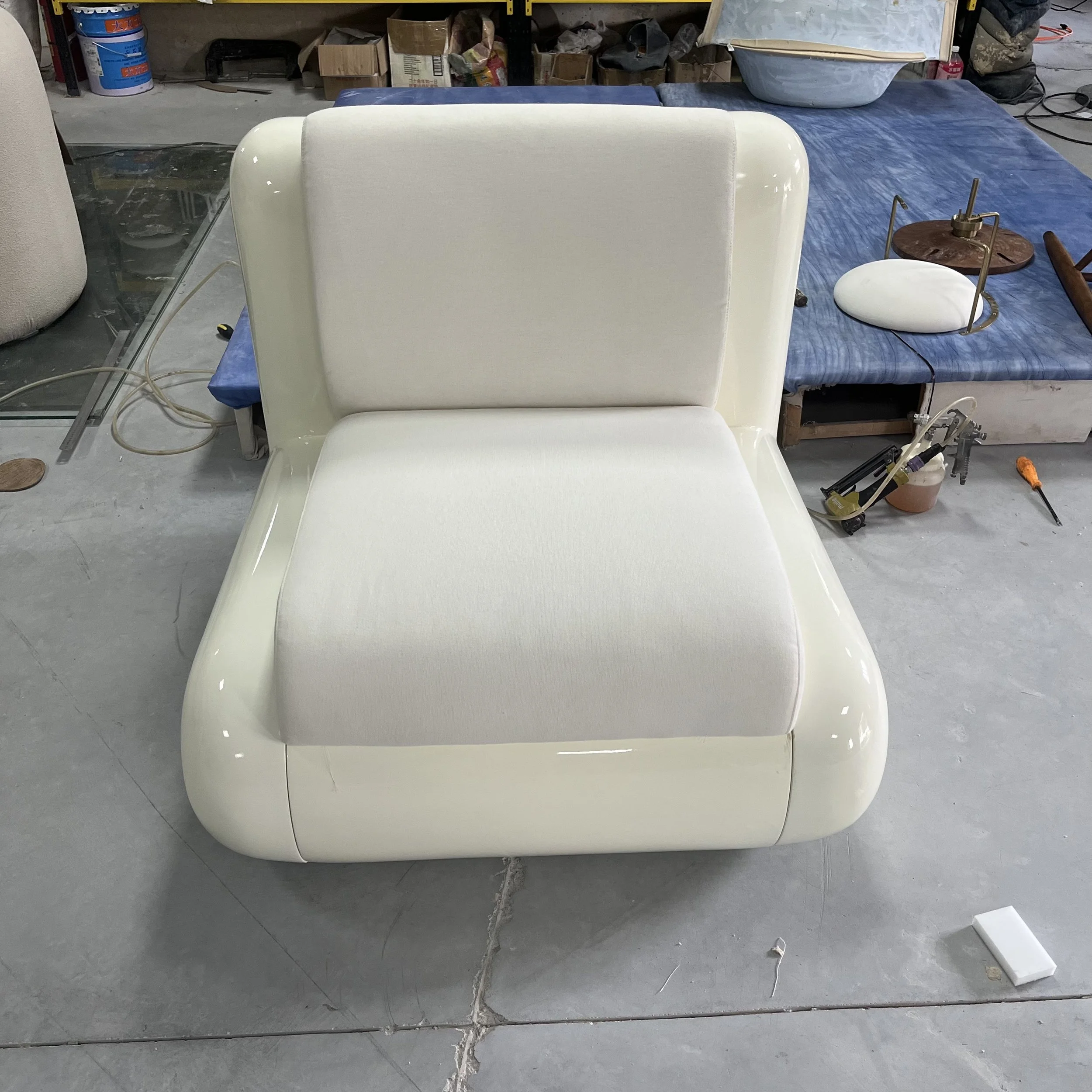 T4 Modular sofa replica Holloway Li x Uma