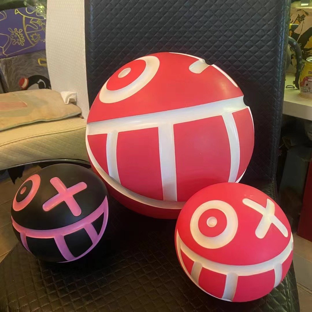 André Saraiva Mr. A Ball replica