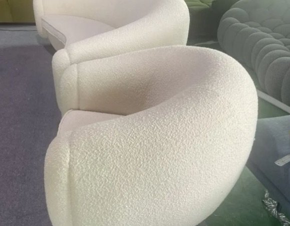 Ours Polaire armchair replica