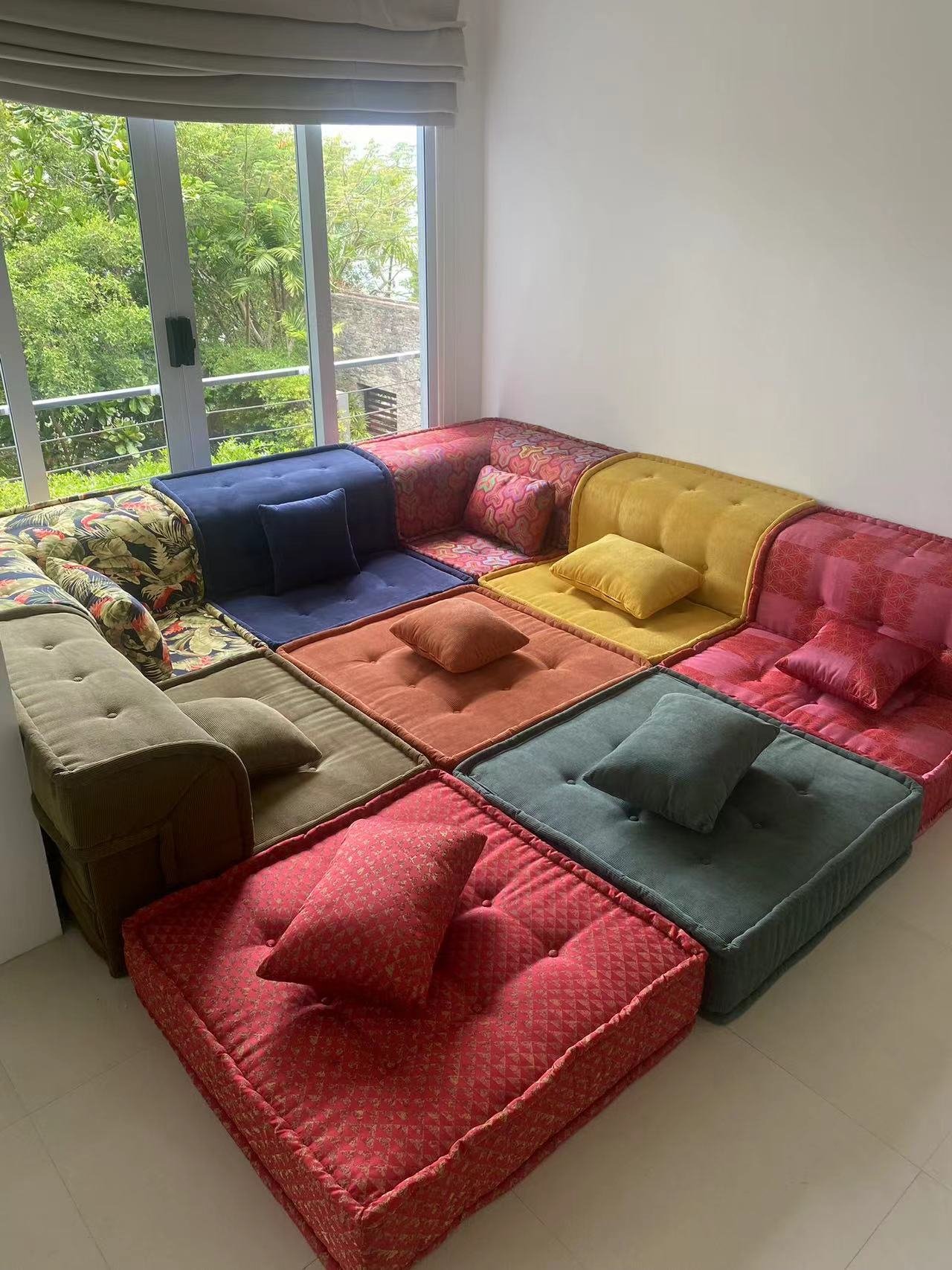 Mah Jong Kenzo Sofa replica