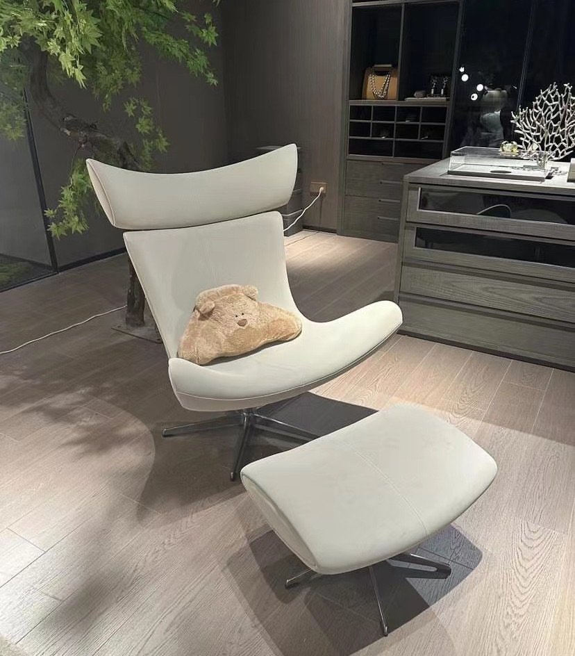 Imola chair replica