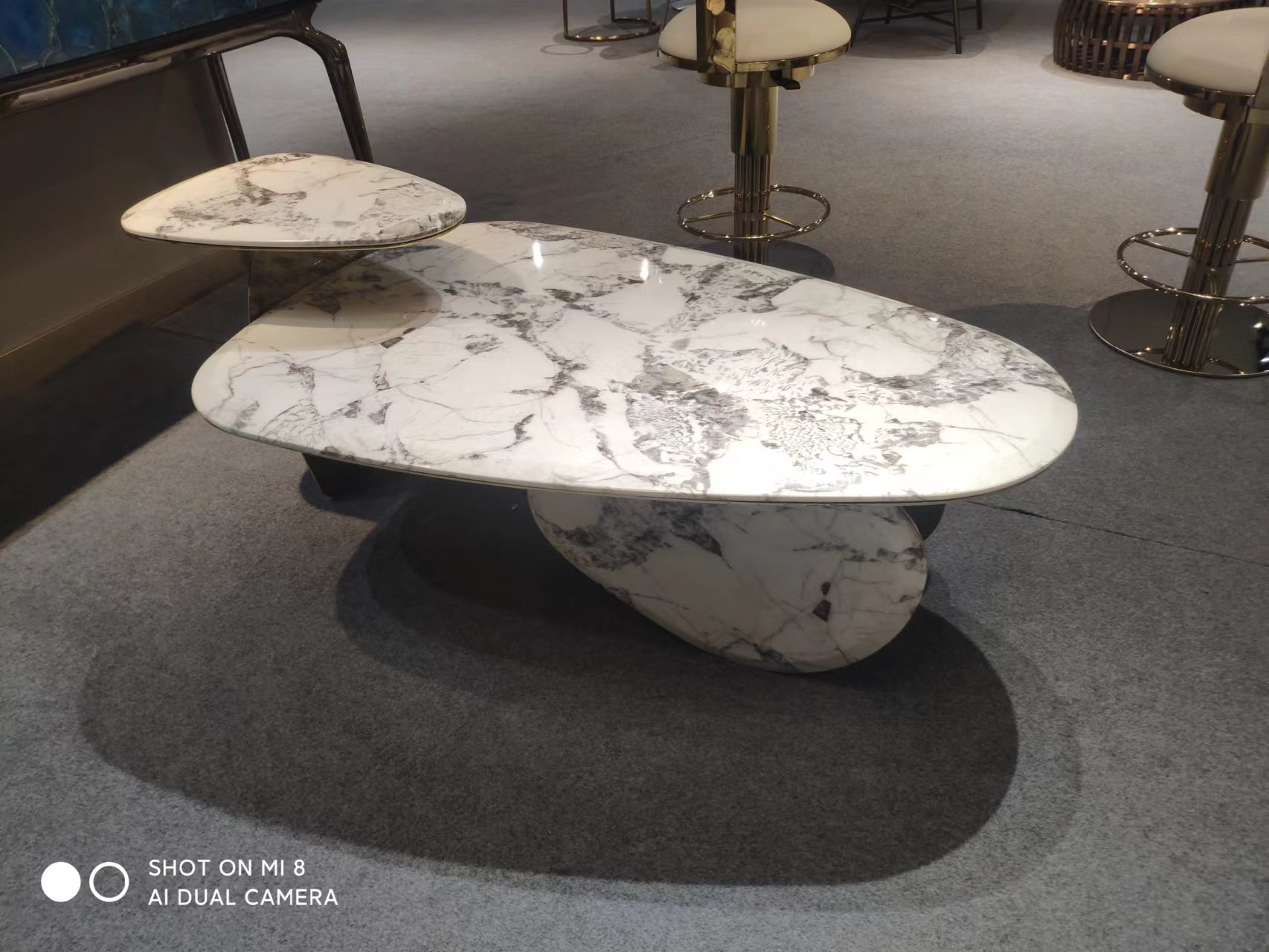 'JinYe' Coffee Table marble