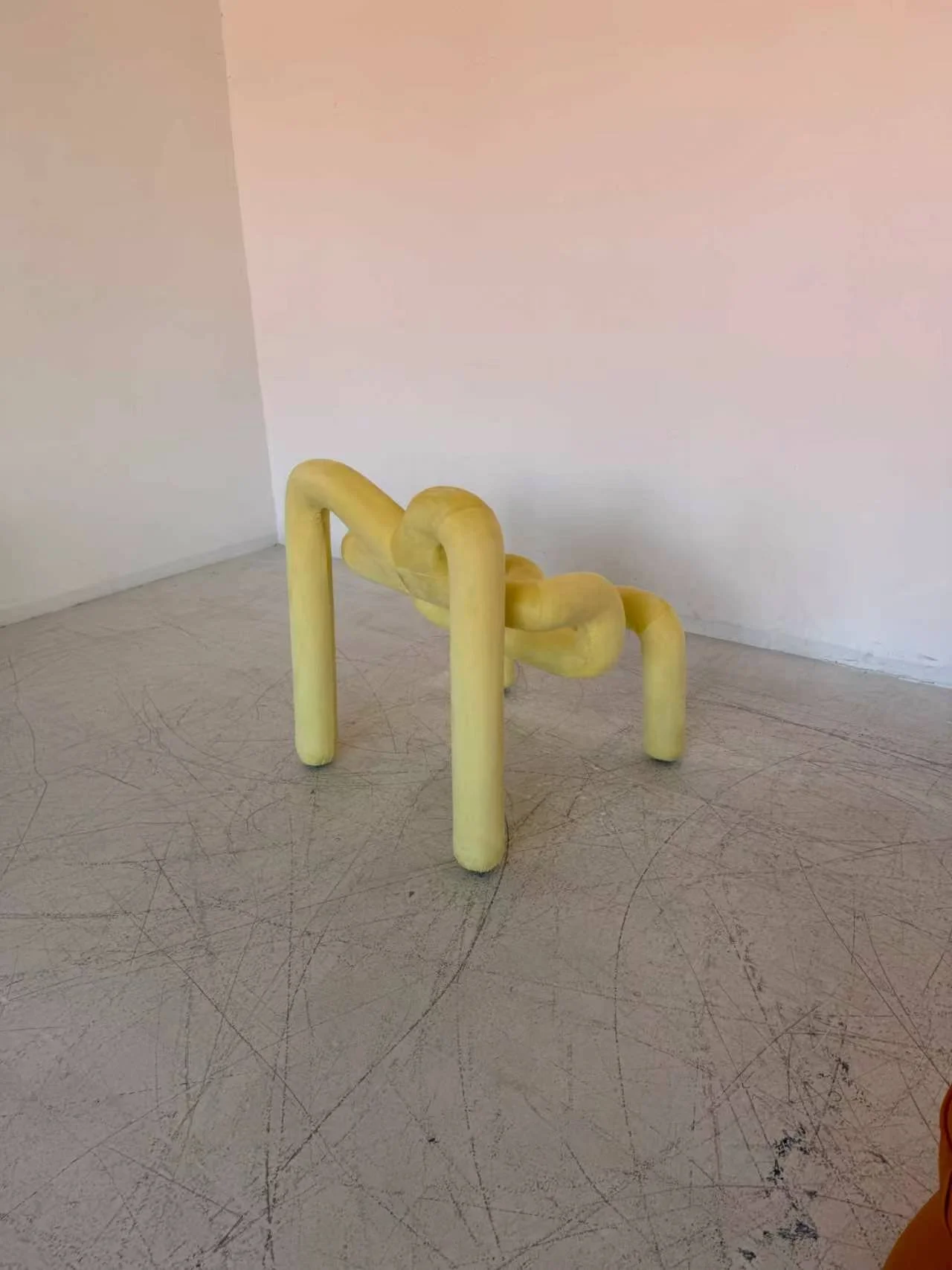 Ekstrem Chair dupe replica