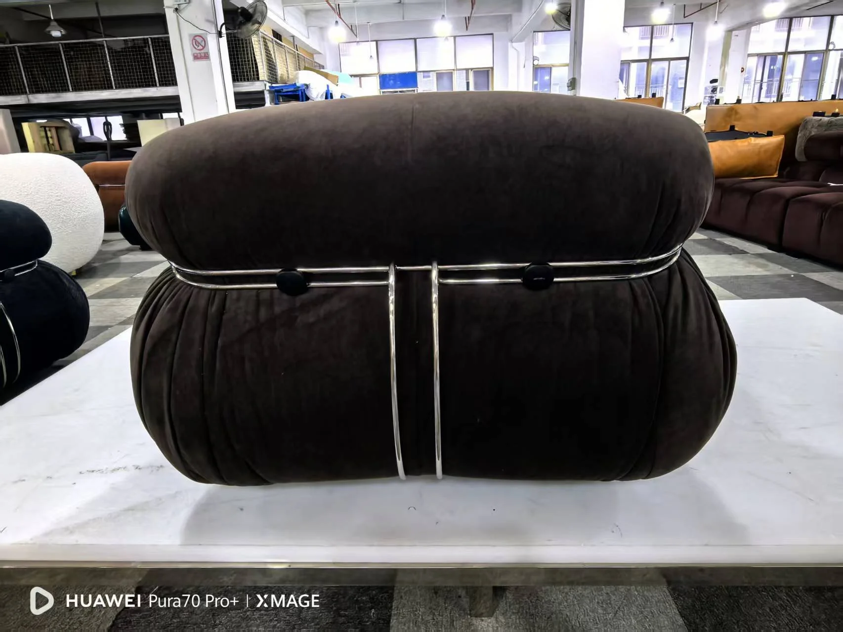 Soriana chair replica dark brown