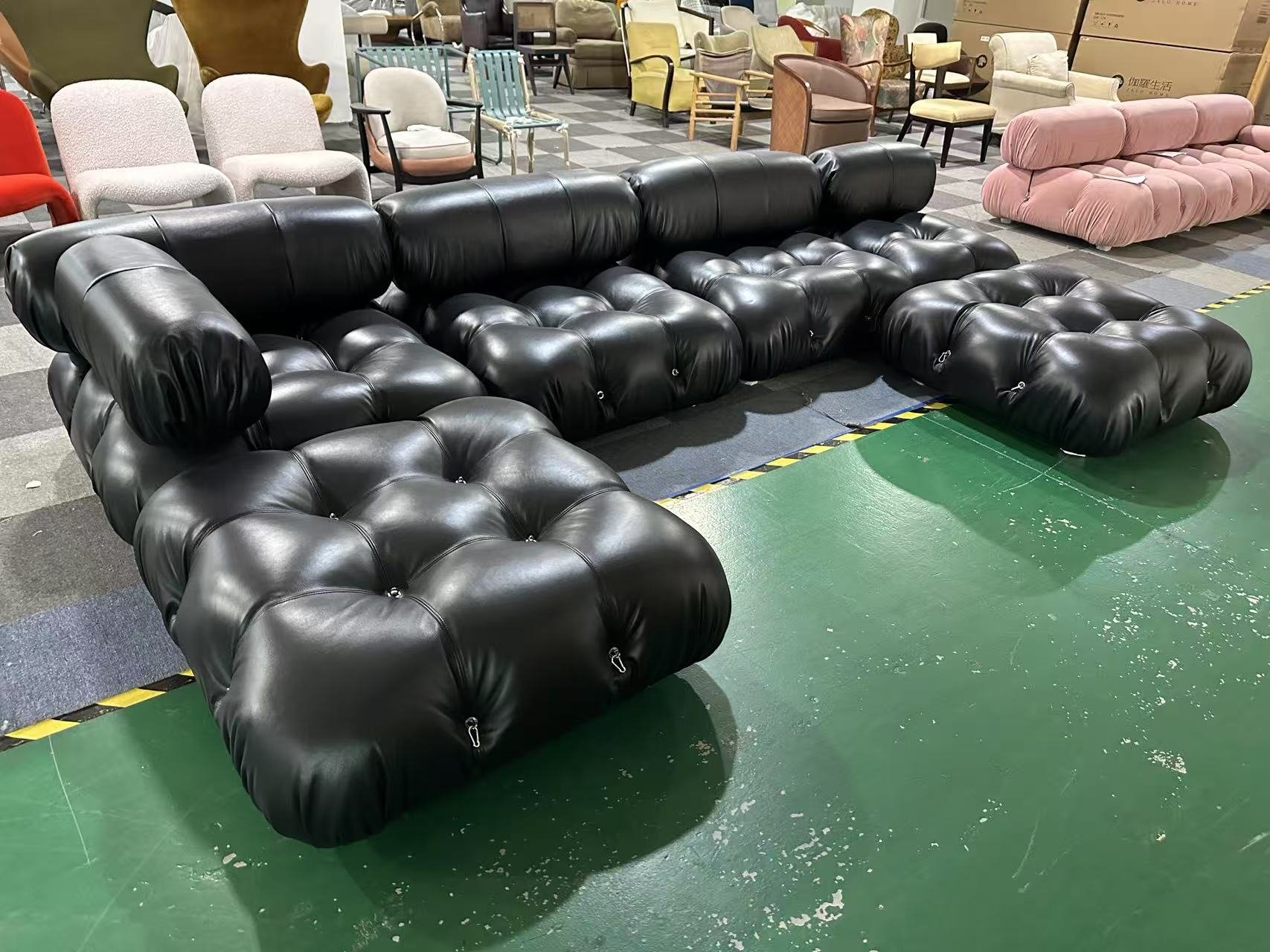 Camaleonda Sofa replica black leather