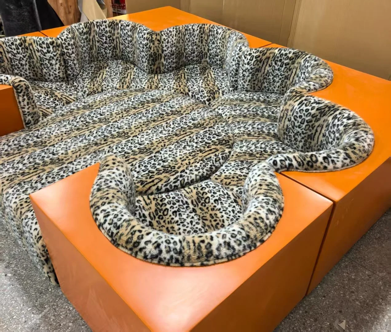 Safari Sofa replica dupe Archizoom Poltronova