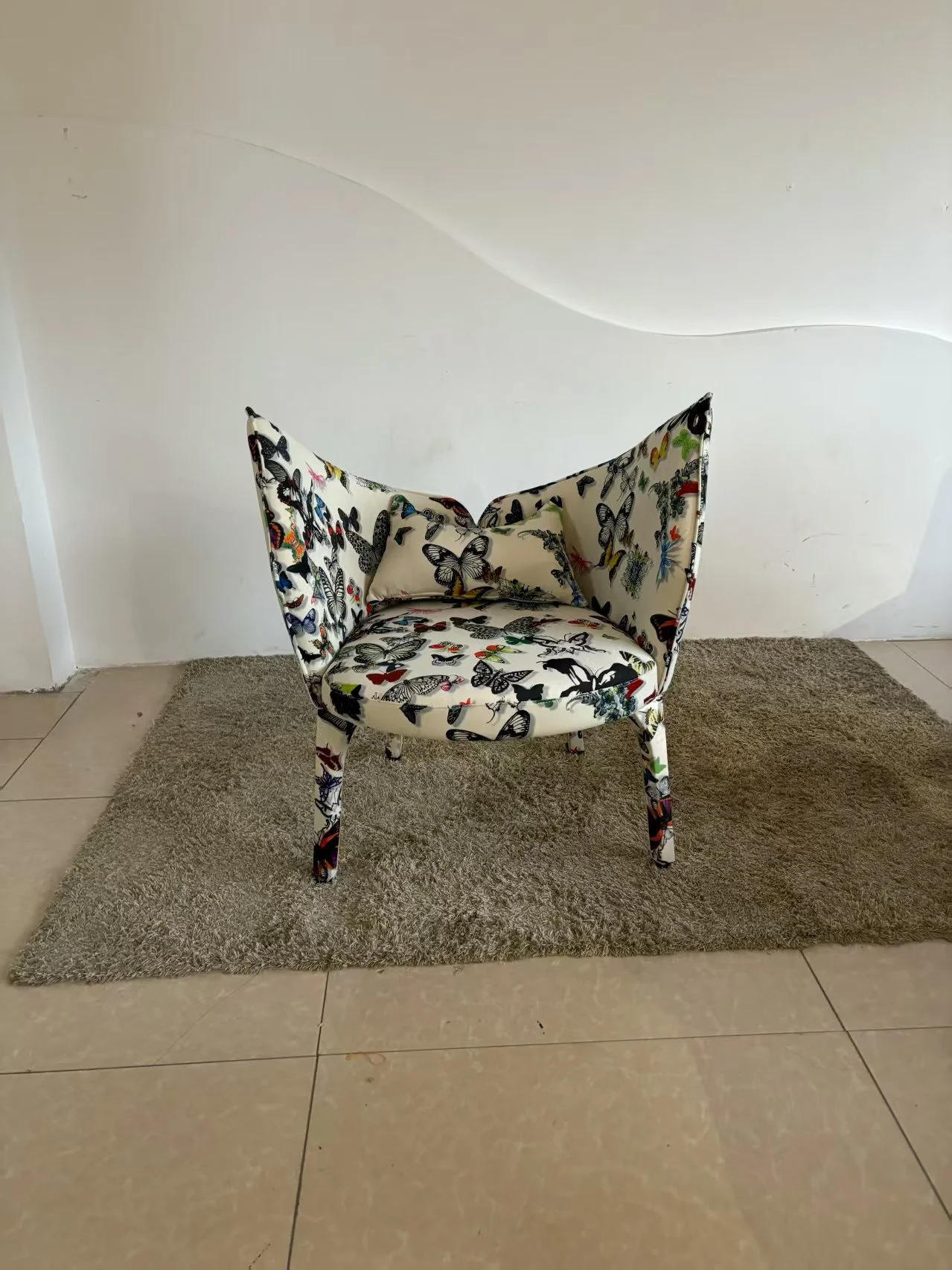 Lady B chair Bobois replica dupe