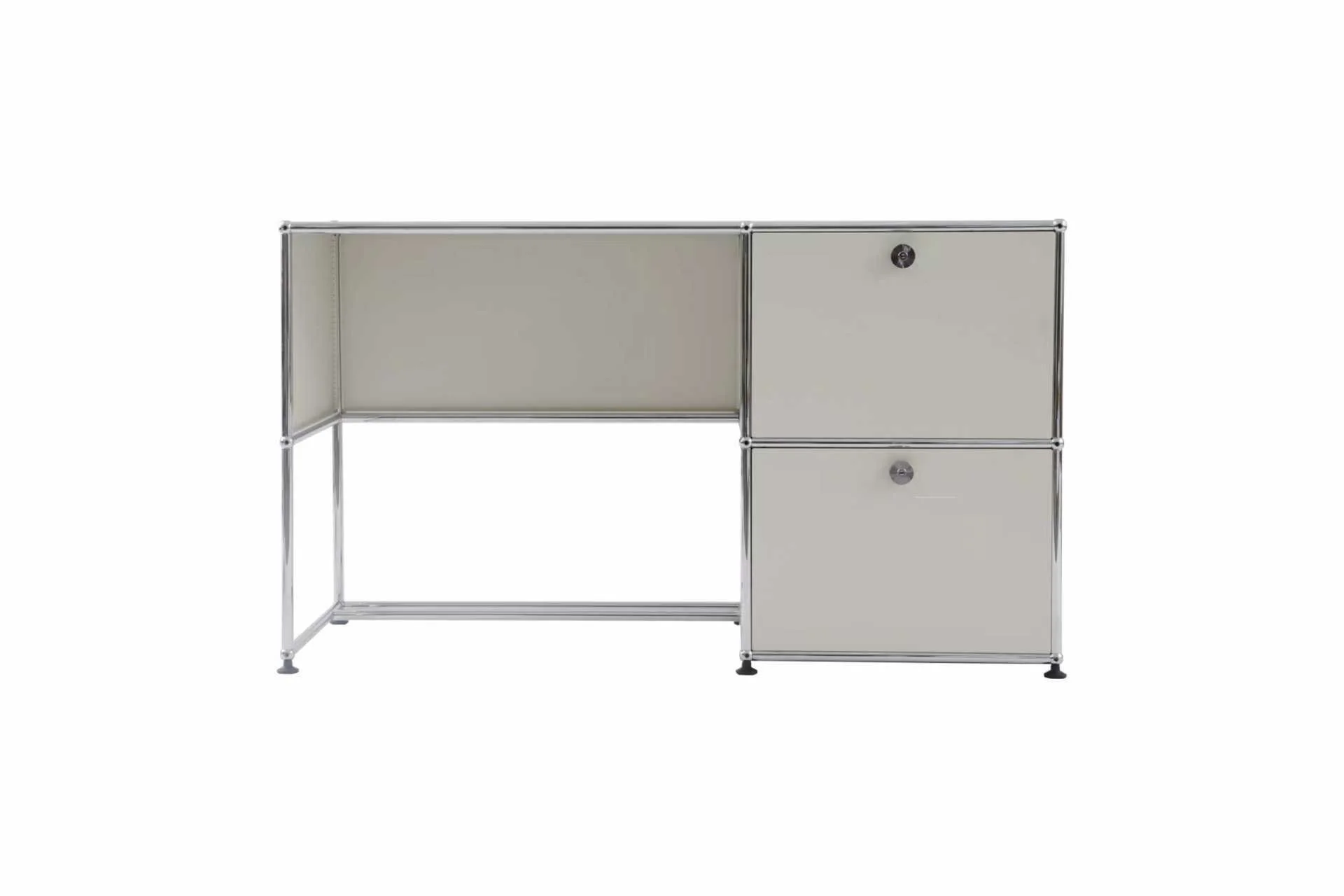 USM Haller cabinet replica
