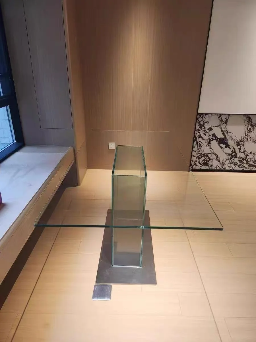 Diapo dining table replica dupe