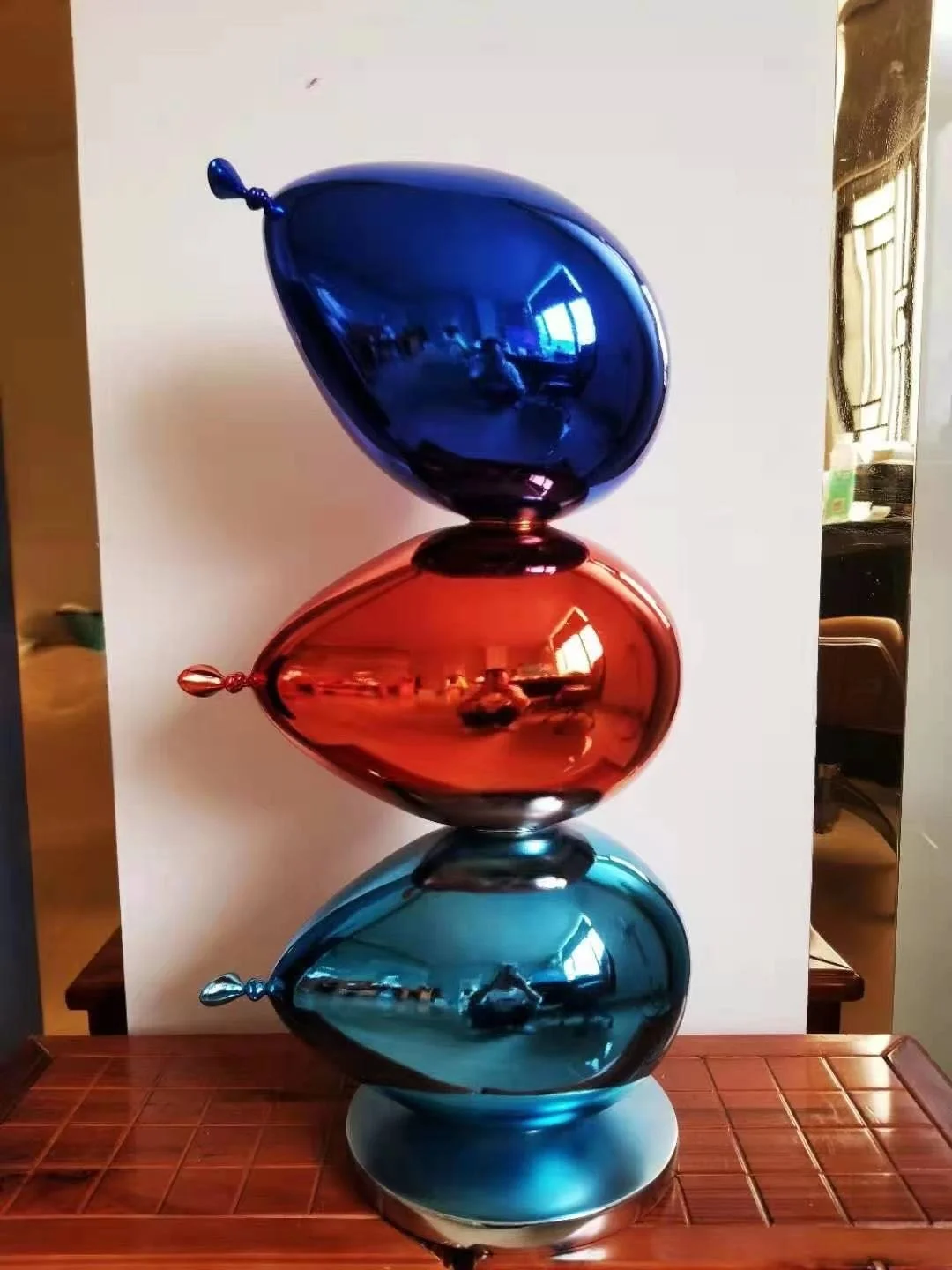 Balloon sculptures