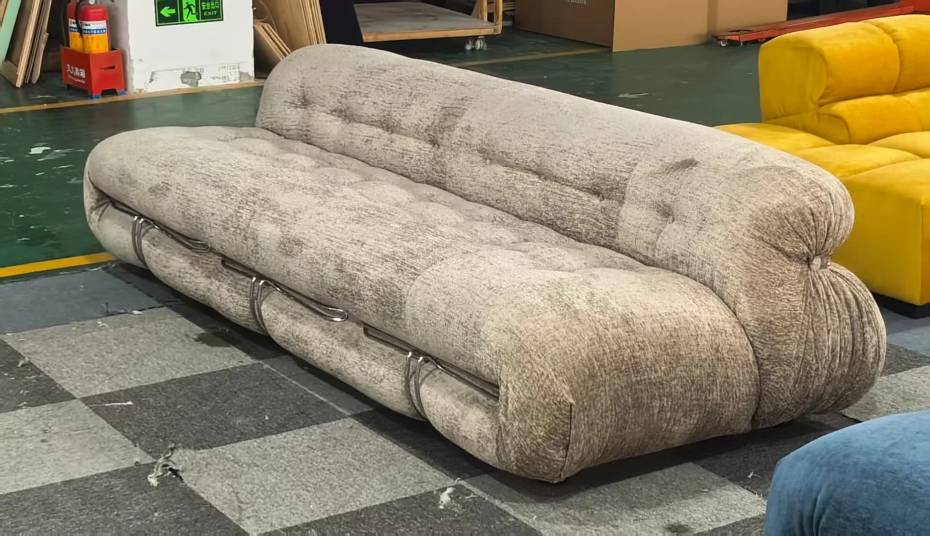 Soriana Sofa replica beige chenille