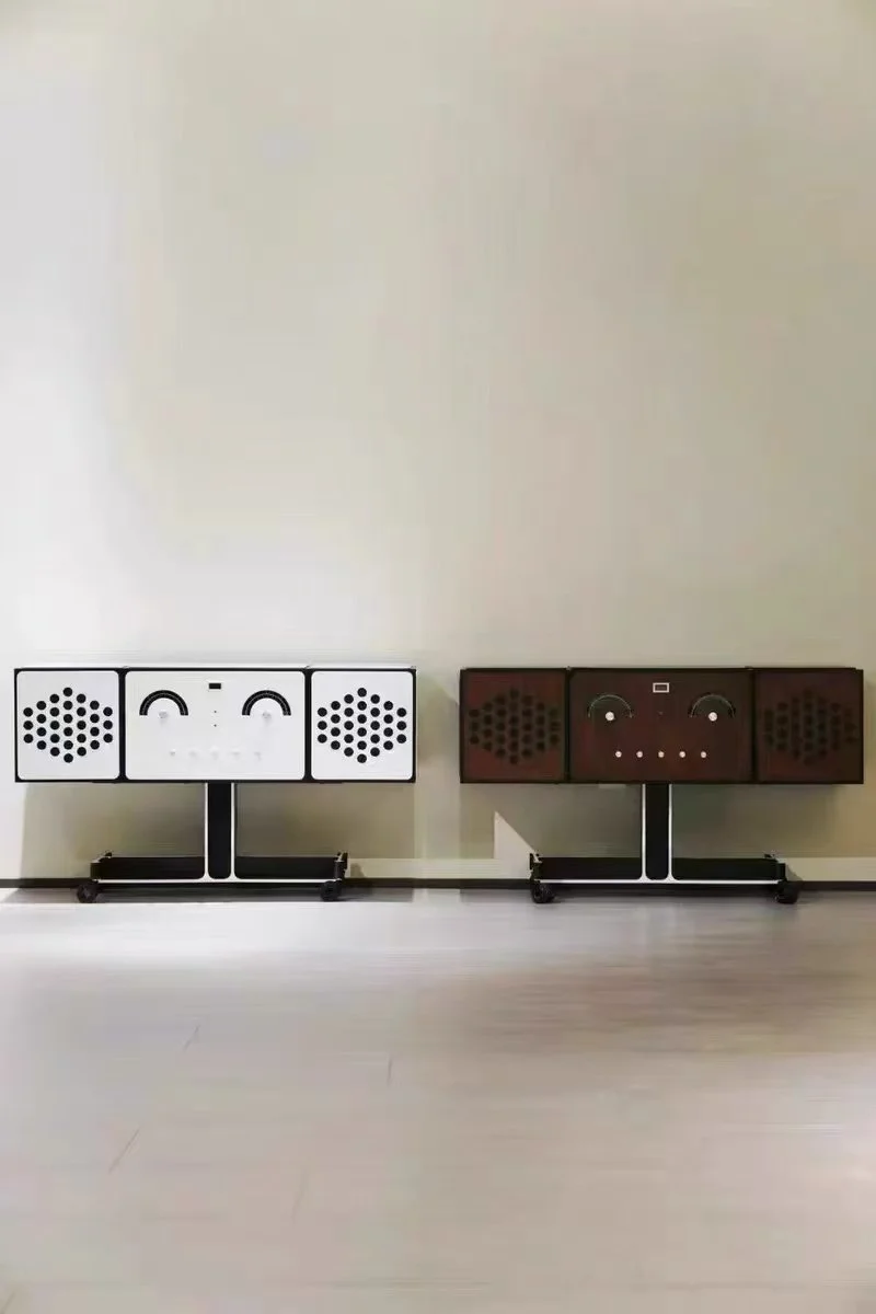 RR226 Radiofonografo Castiglioni replica