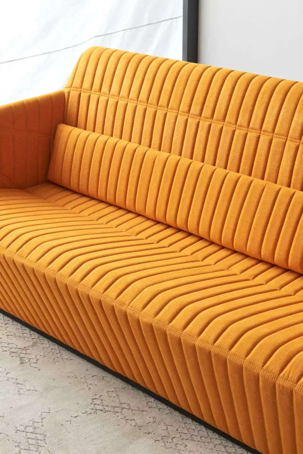 Facett sofa Roset replica