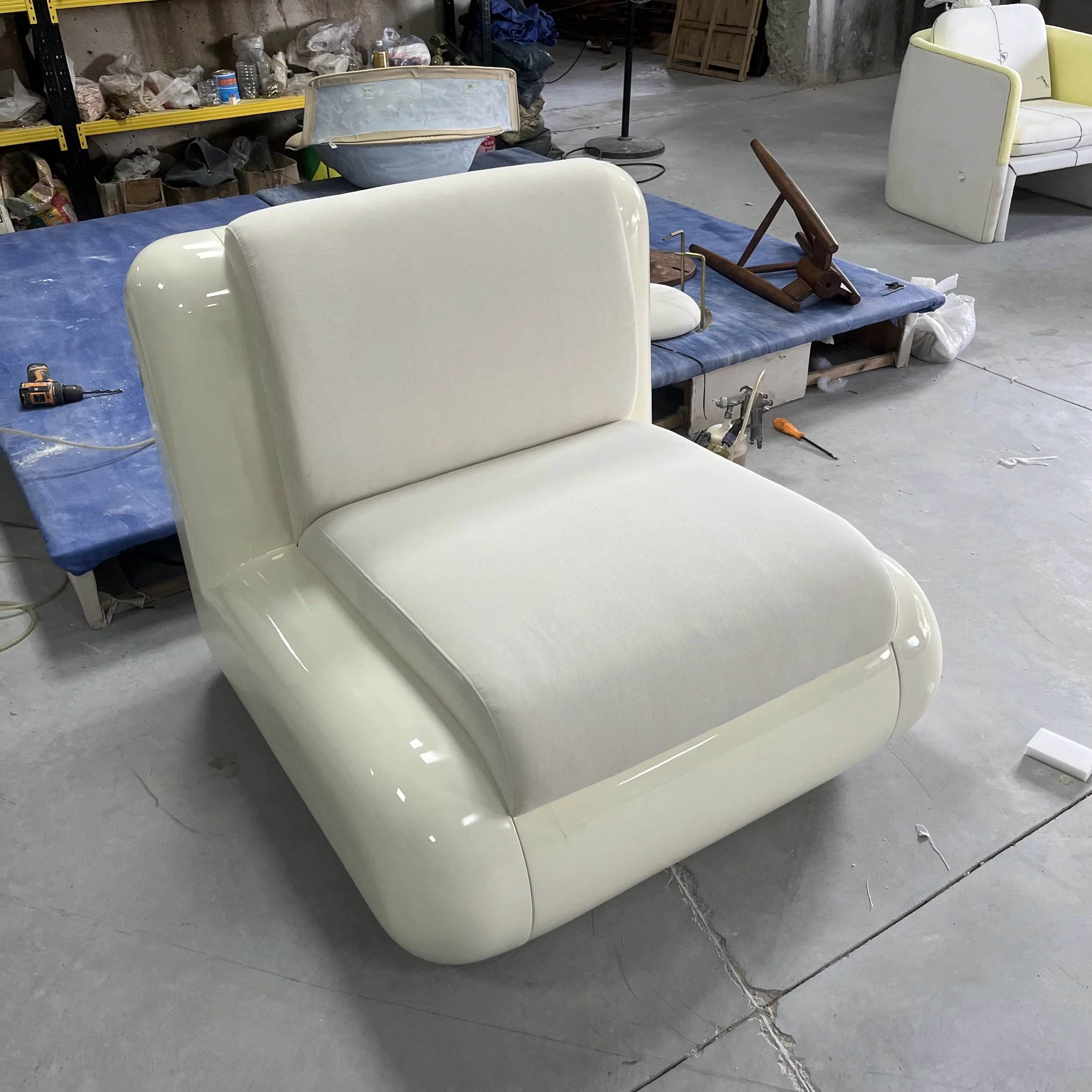 T4 Modular sofa replica Holloway Li x Uma