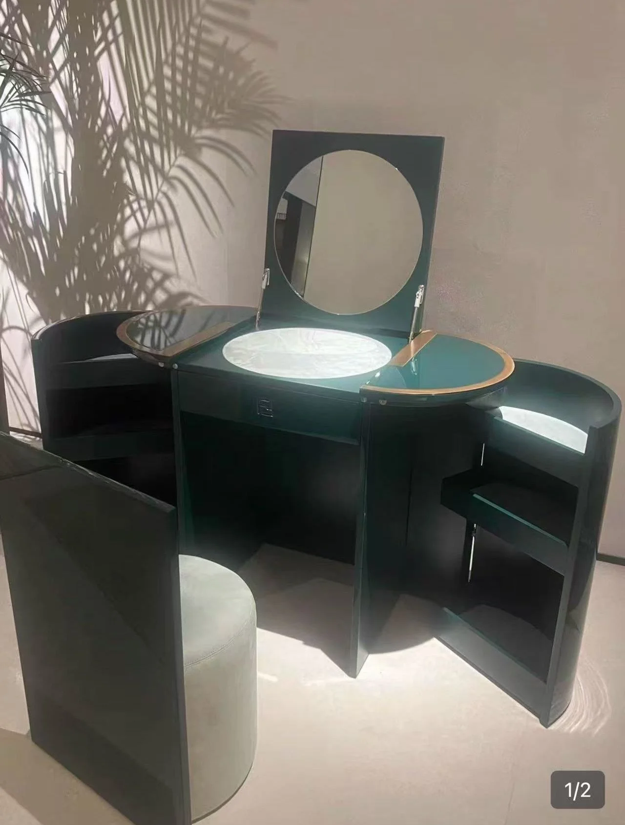 O'Lock Vanity Fendy dupe