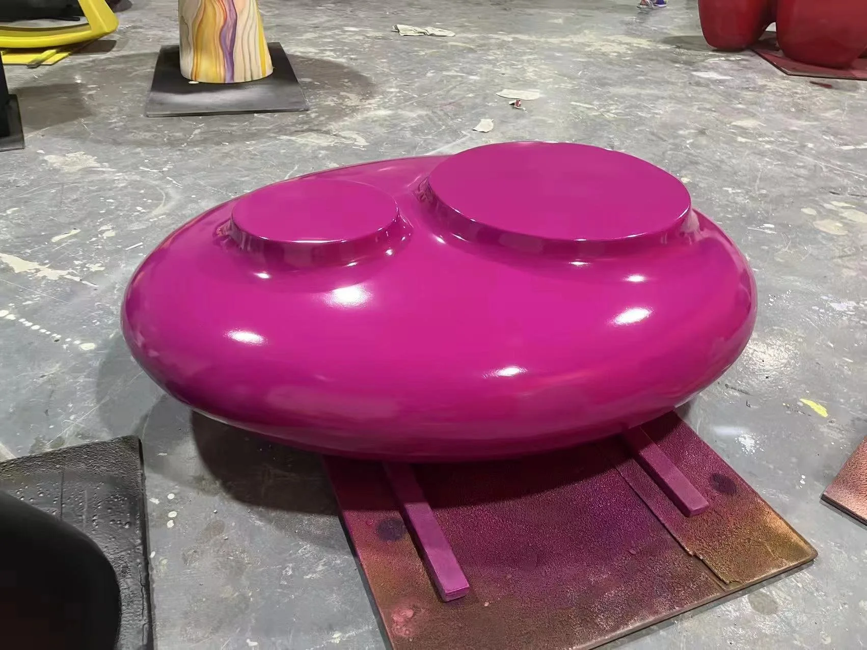 Cute cut coffee tables Bobois