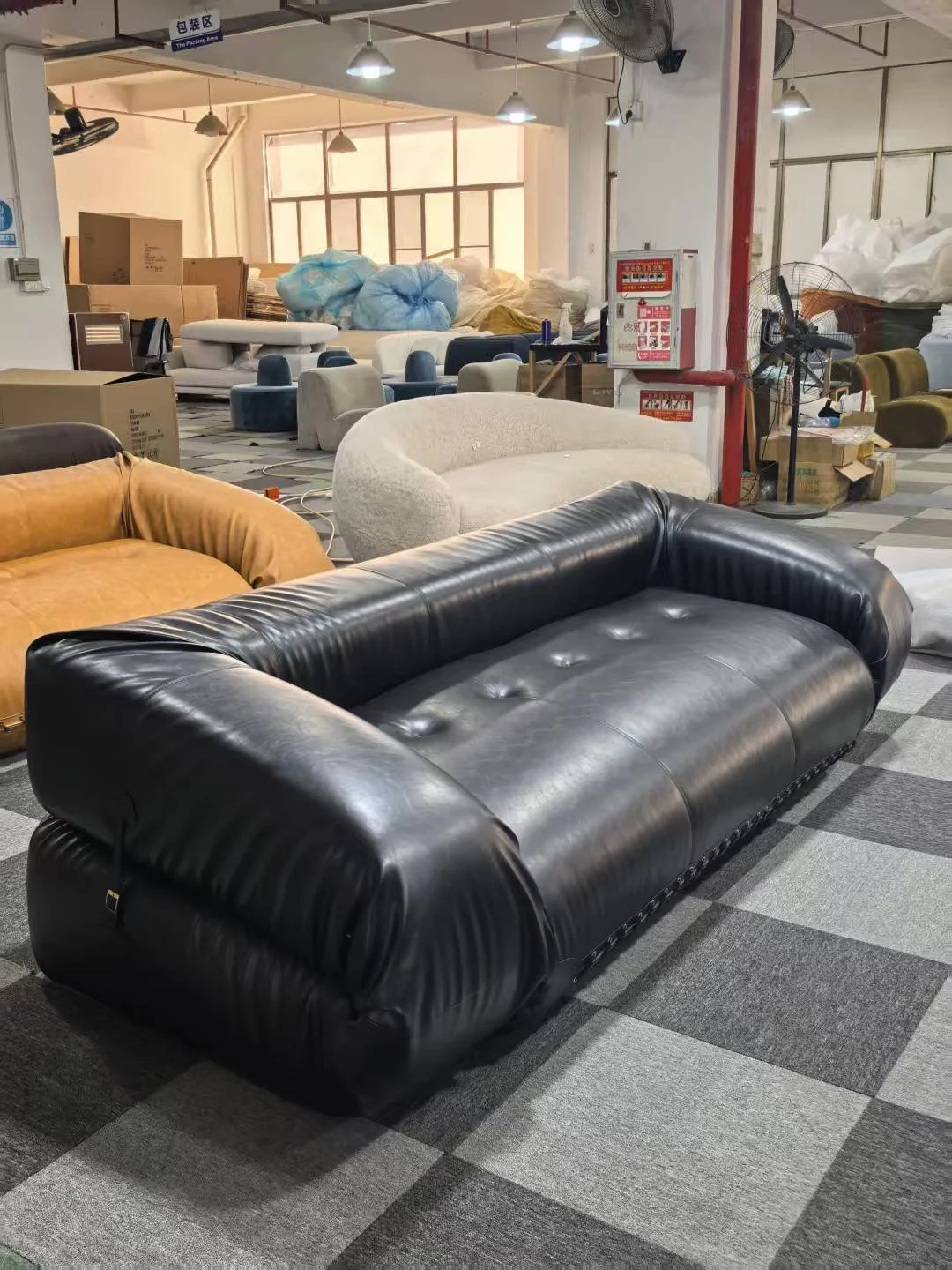 Anfibio sofa bed dupe black leather