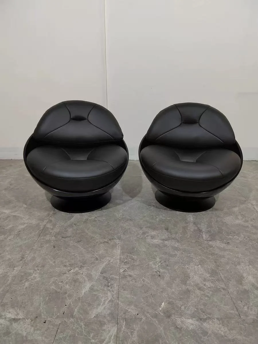 Esfera Lounge Chair Ricardo Fasanello replica dupe