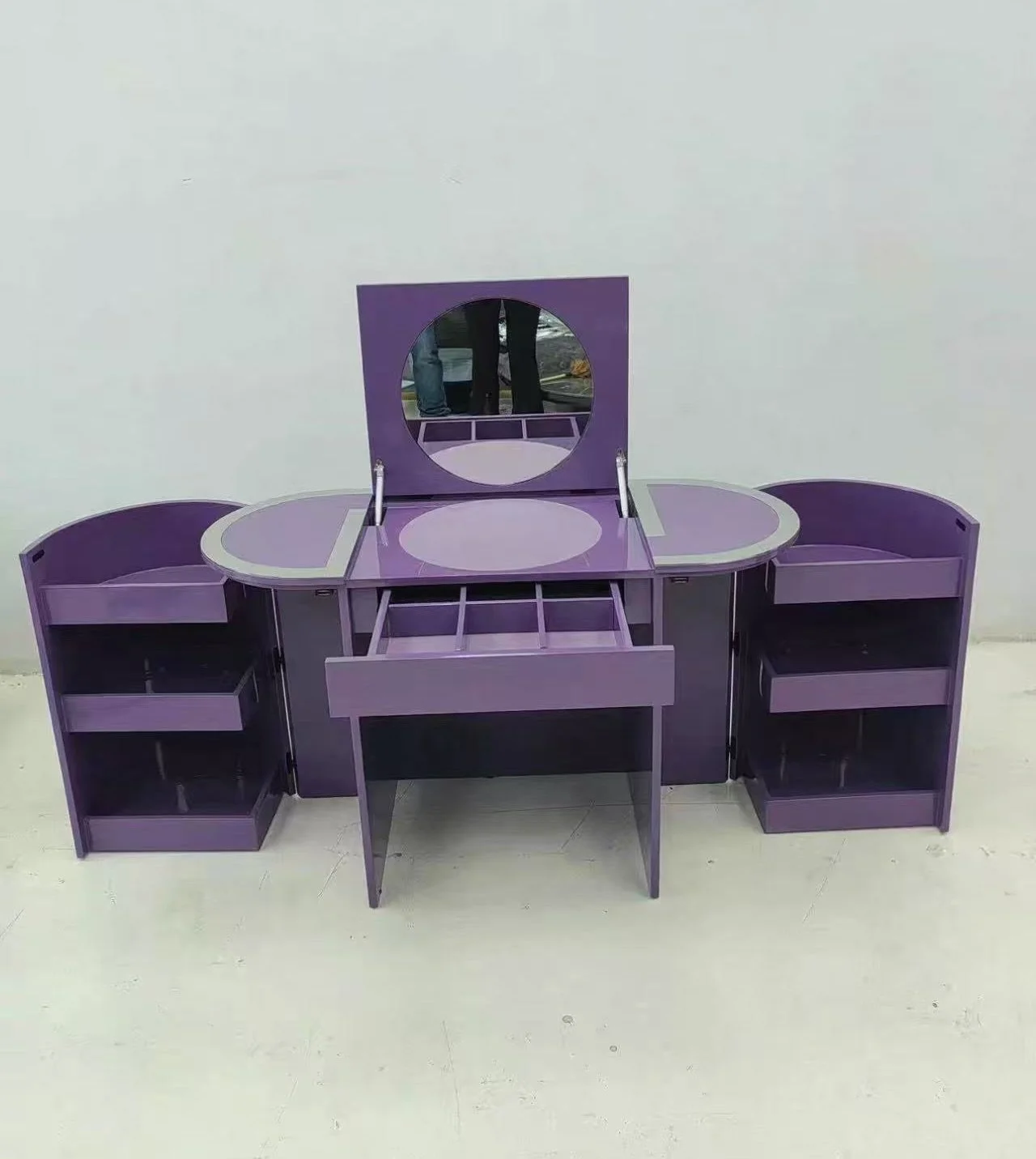 O'Lock Vanity Fendy dupe