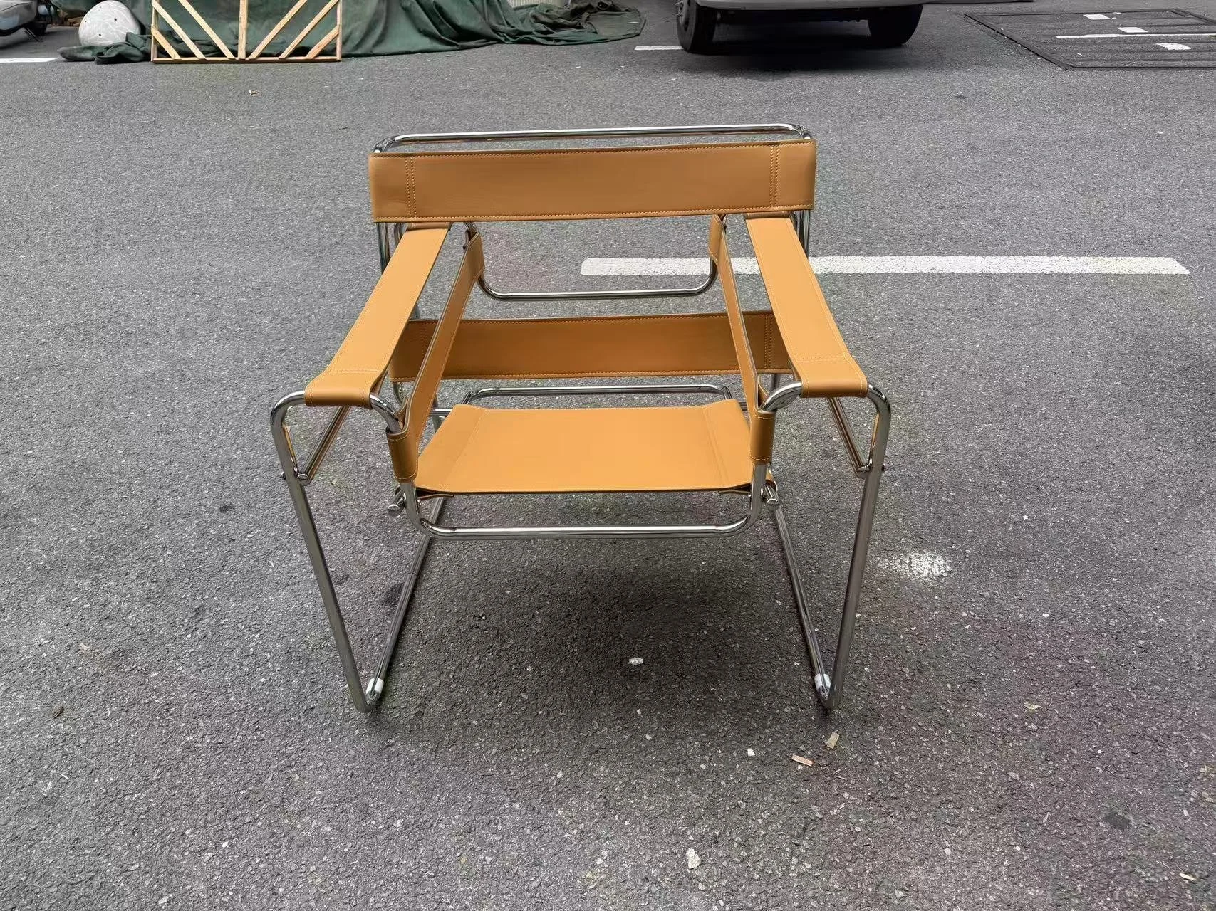 Wassily Chair replica dupe