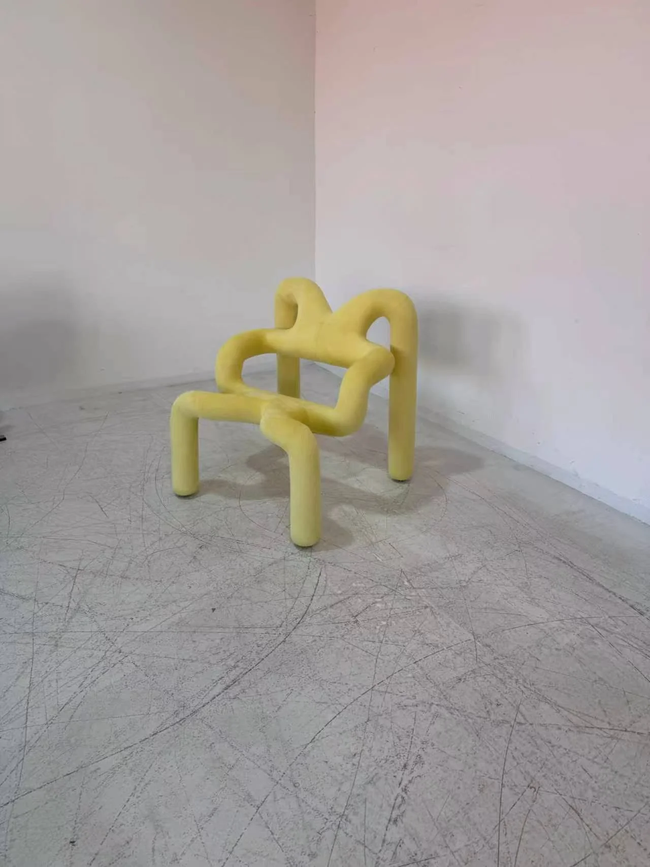Ekstrem Chair dupe replica