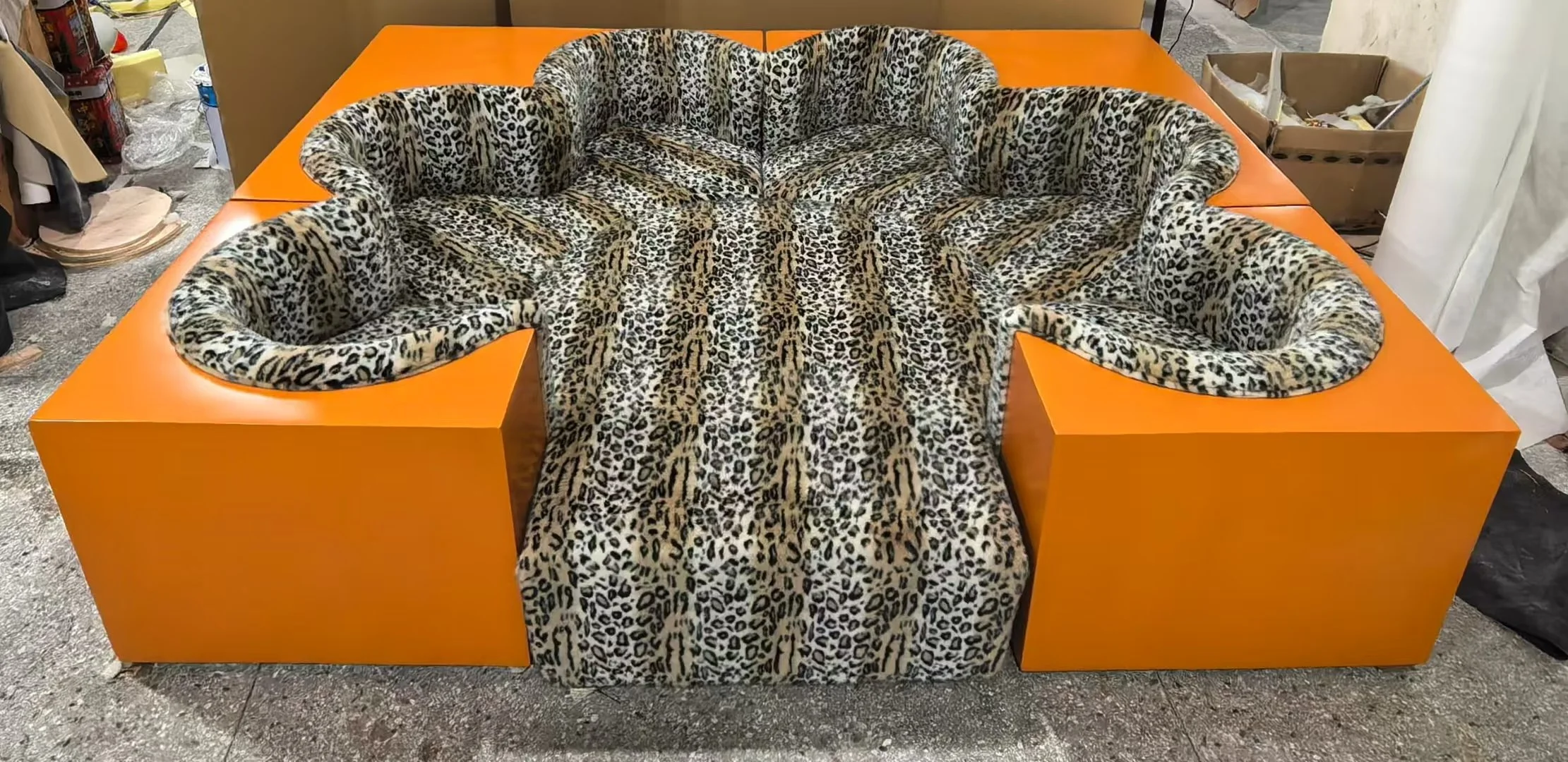 Safari Sofa replica dupe Archizoom Poltronova