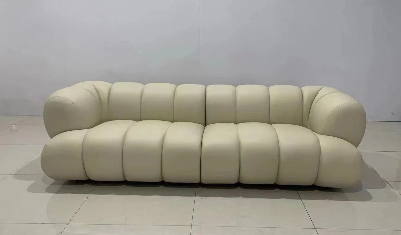 Intermede sofa replica