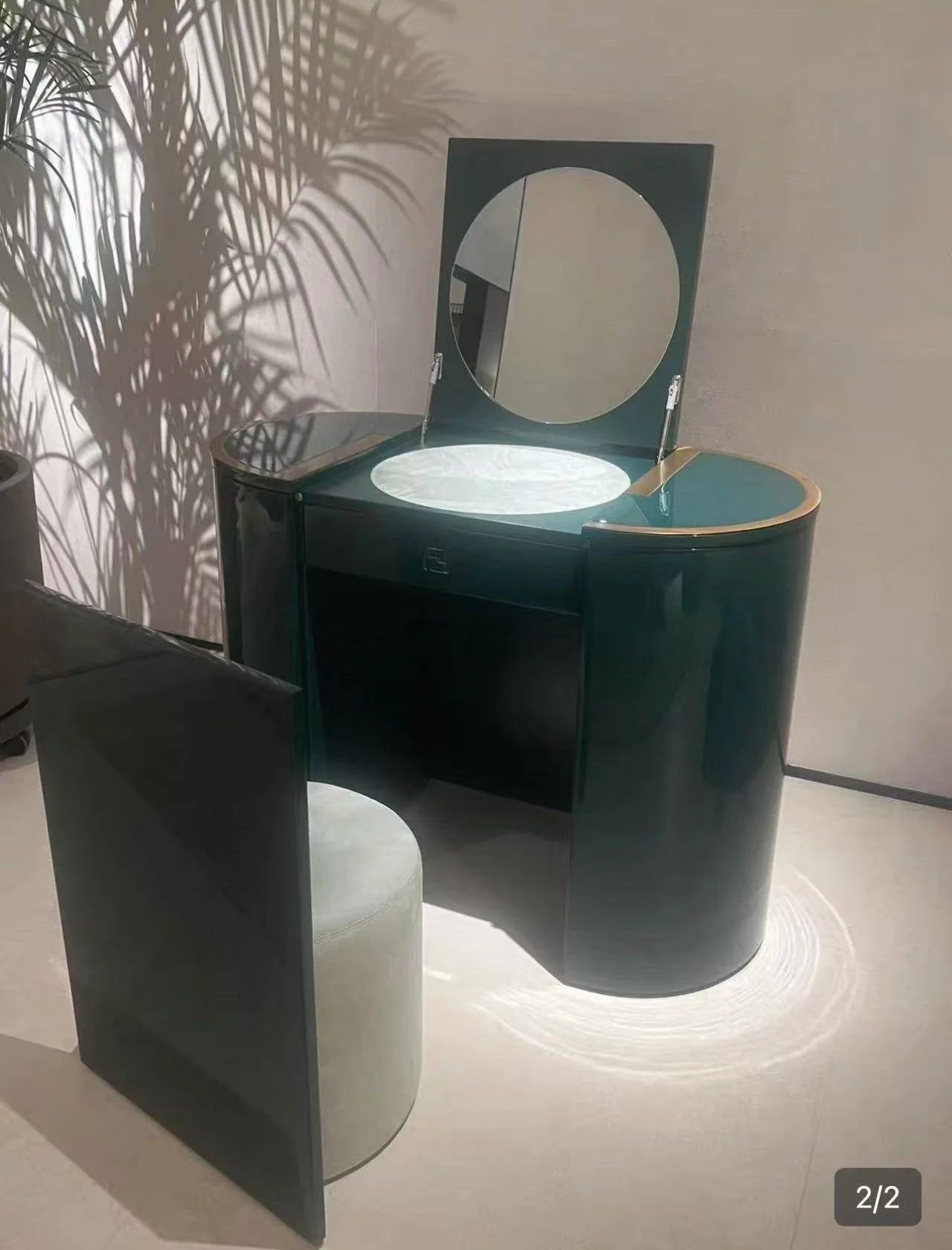 O'Lock Vanity Fendy dupe