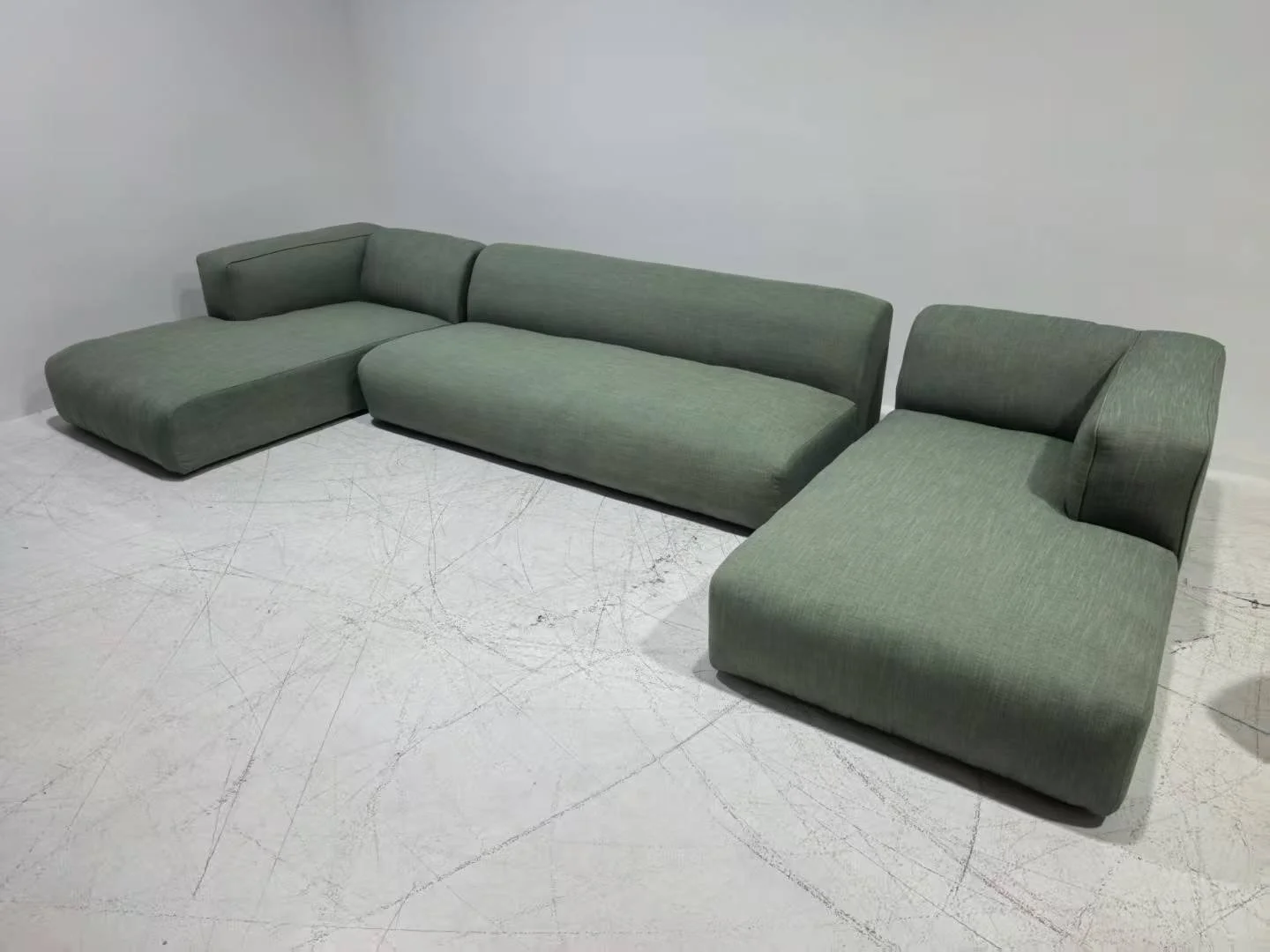 Cloud sofa green linen