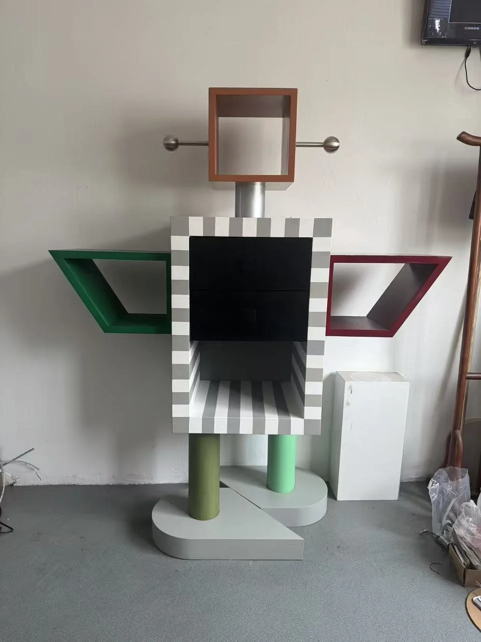 Ginza Wooden Robot memphis dupe