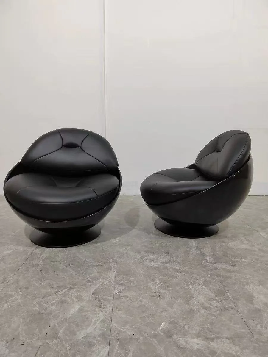 Esfera Lounge Chair Ricardo Fasanello replica dupe