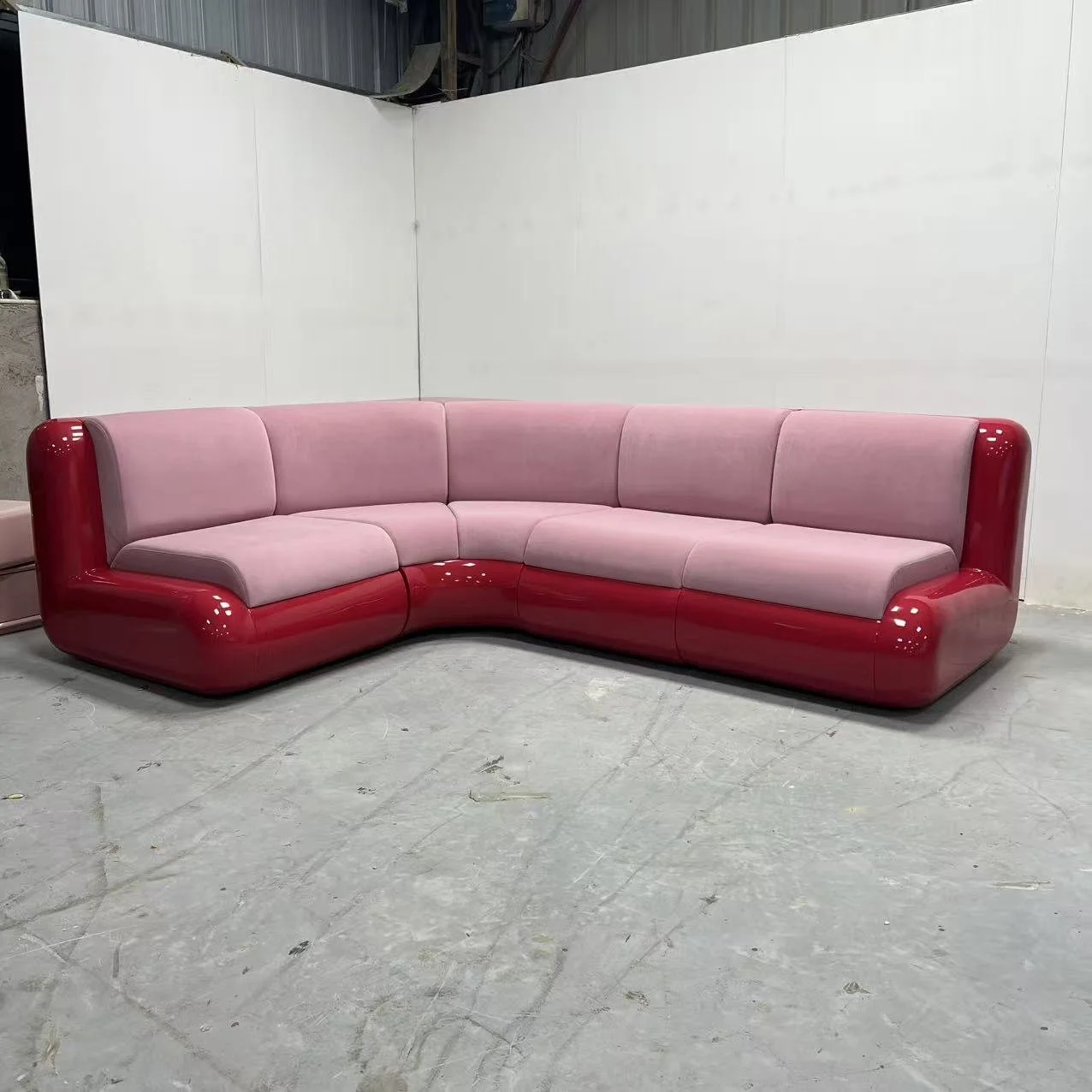 T4 Modular sofa replica Holloway Li x Uma