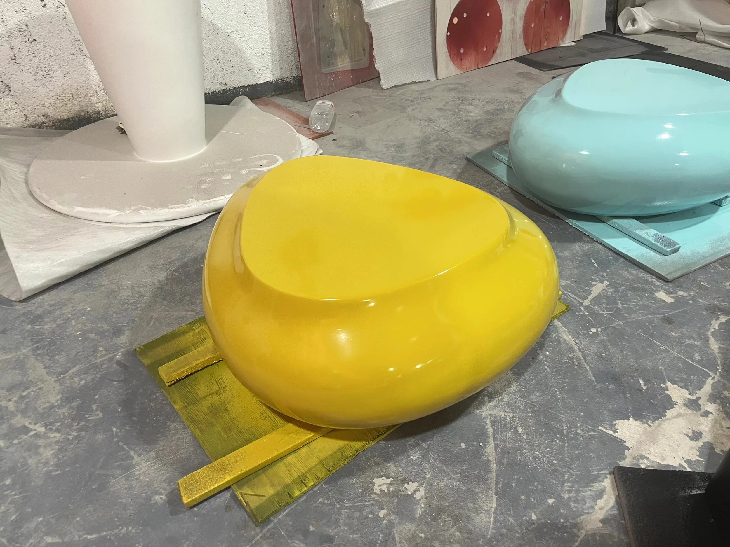 Cute cut coffee tables Bobois