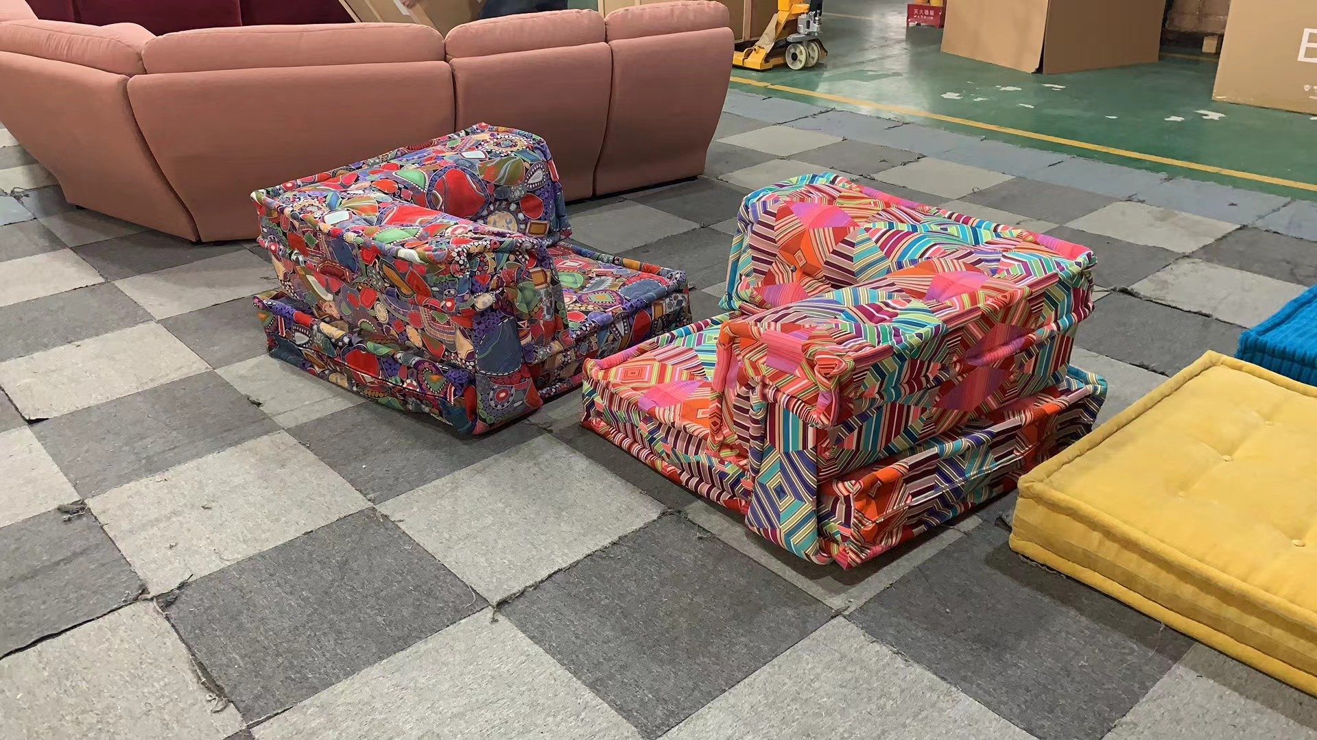Mah Jong Kenzo style Sofa