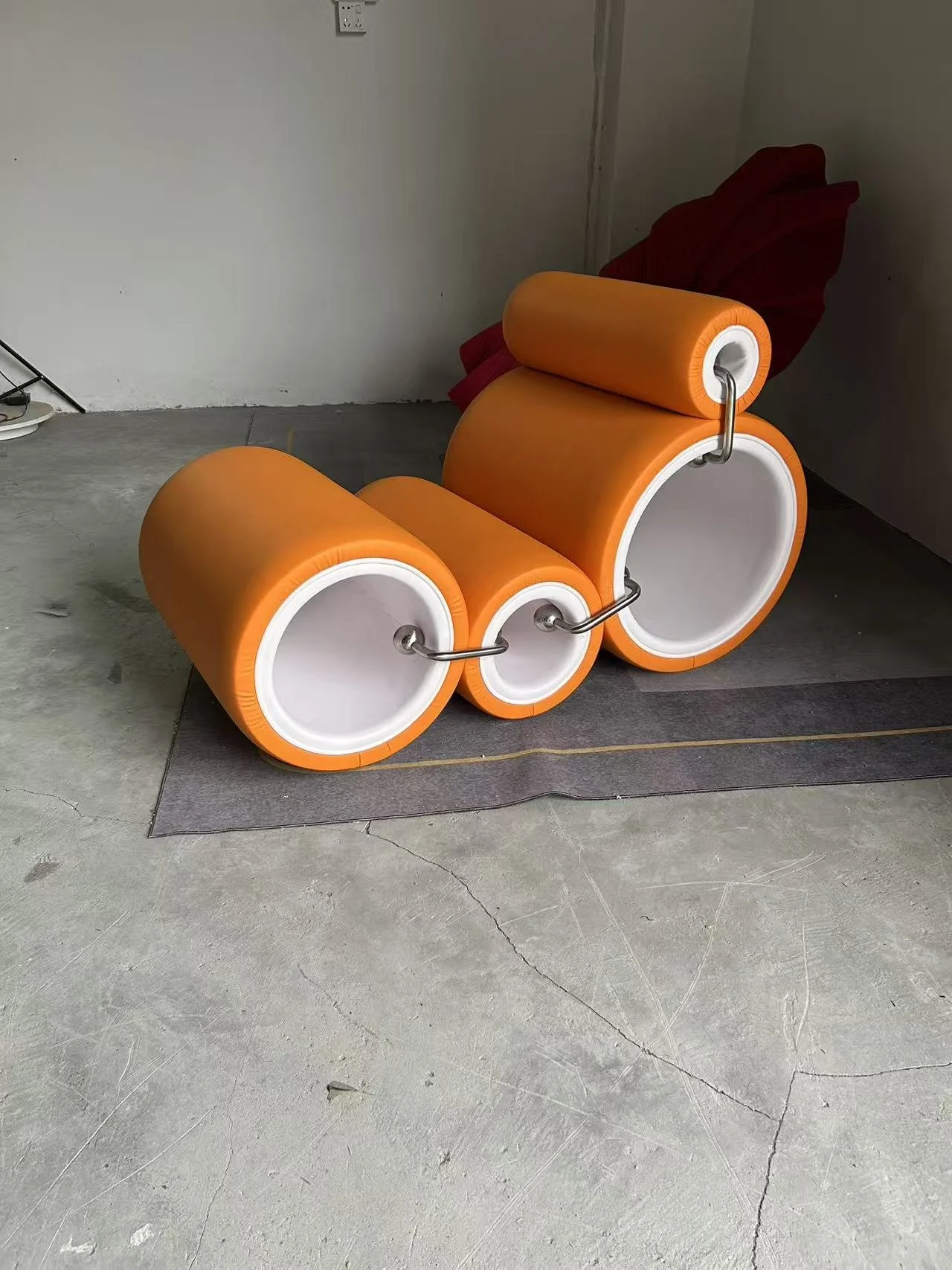 Tube chair Colombo replica orange leather
