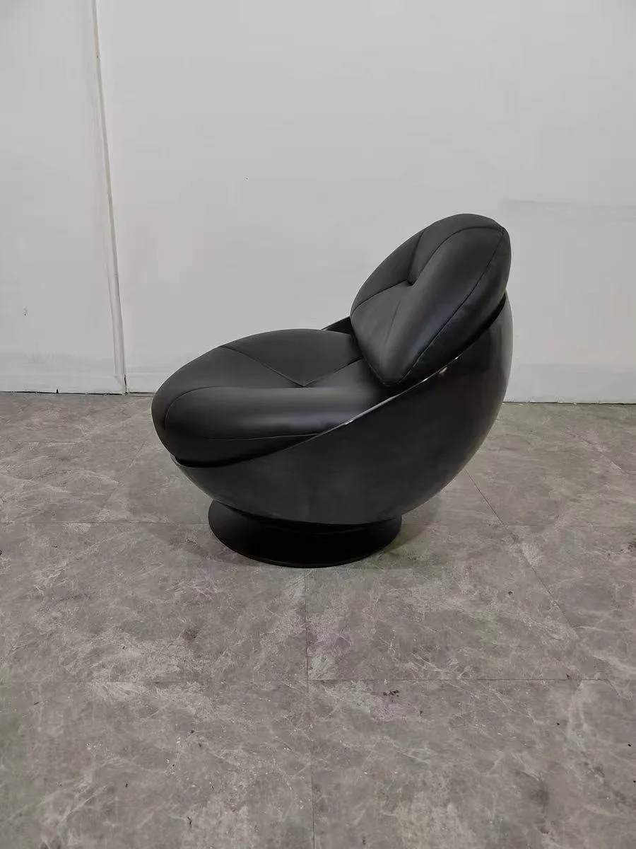 Esfera Lounge Chair Ricardo Fasanello replica dupe