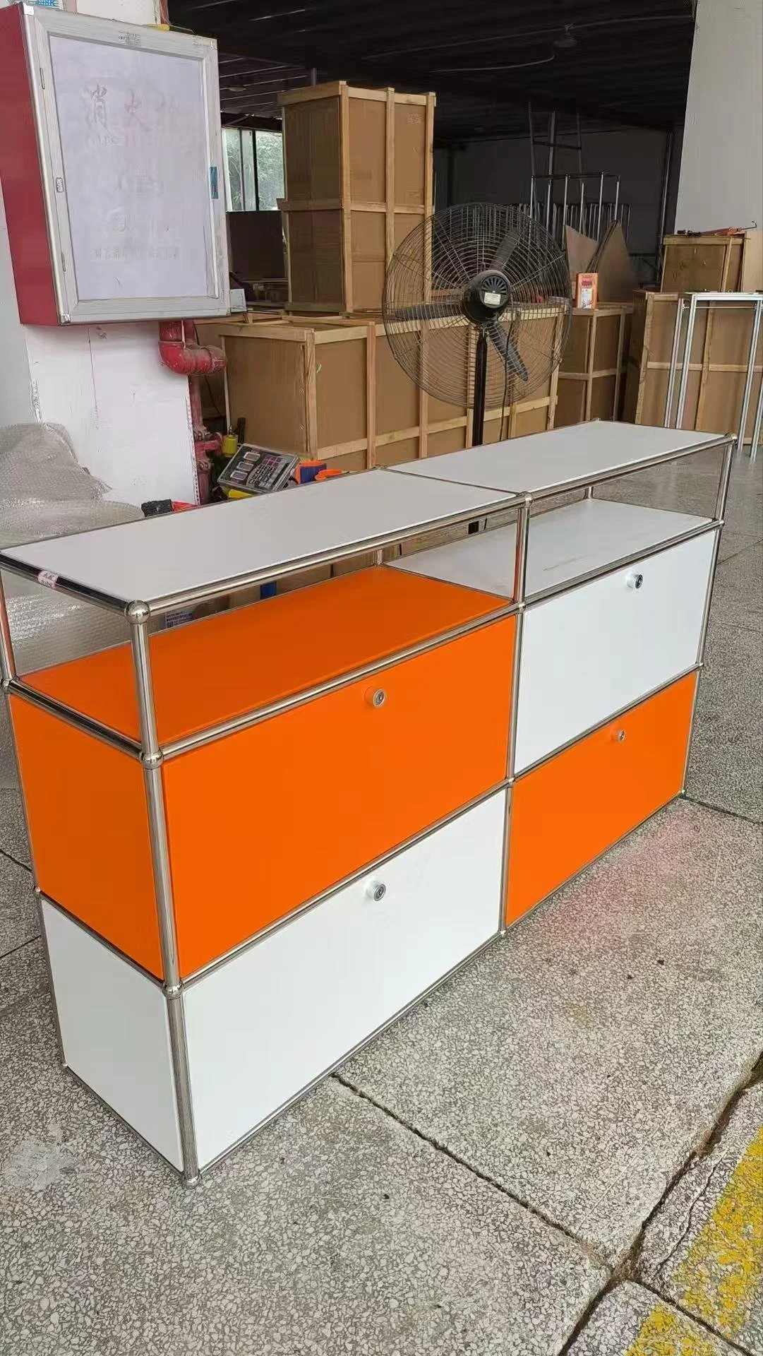 USM Haller cabinet replica