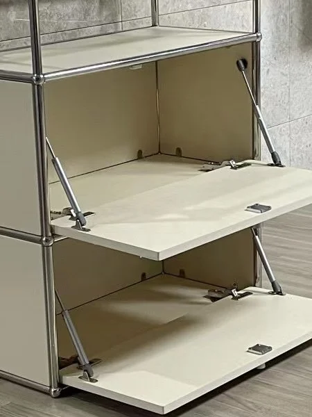 USM Haller cabinet replica