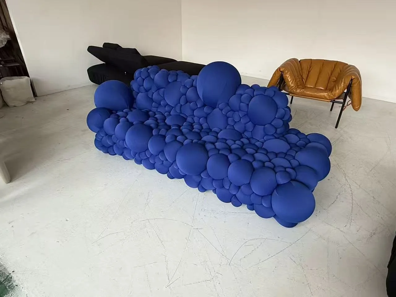 Mutation sofa dupe