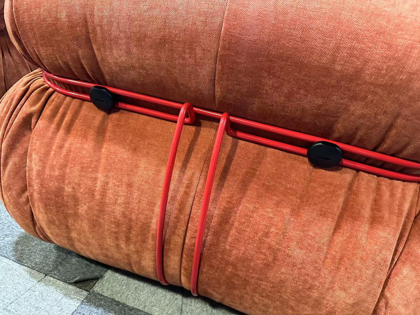 Soriana Sofa replica
