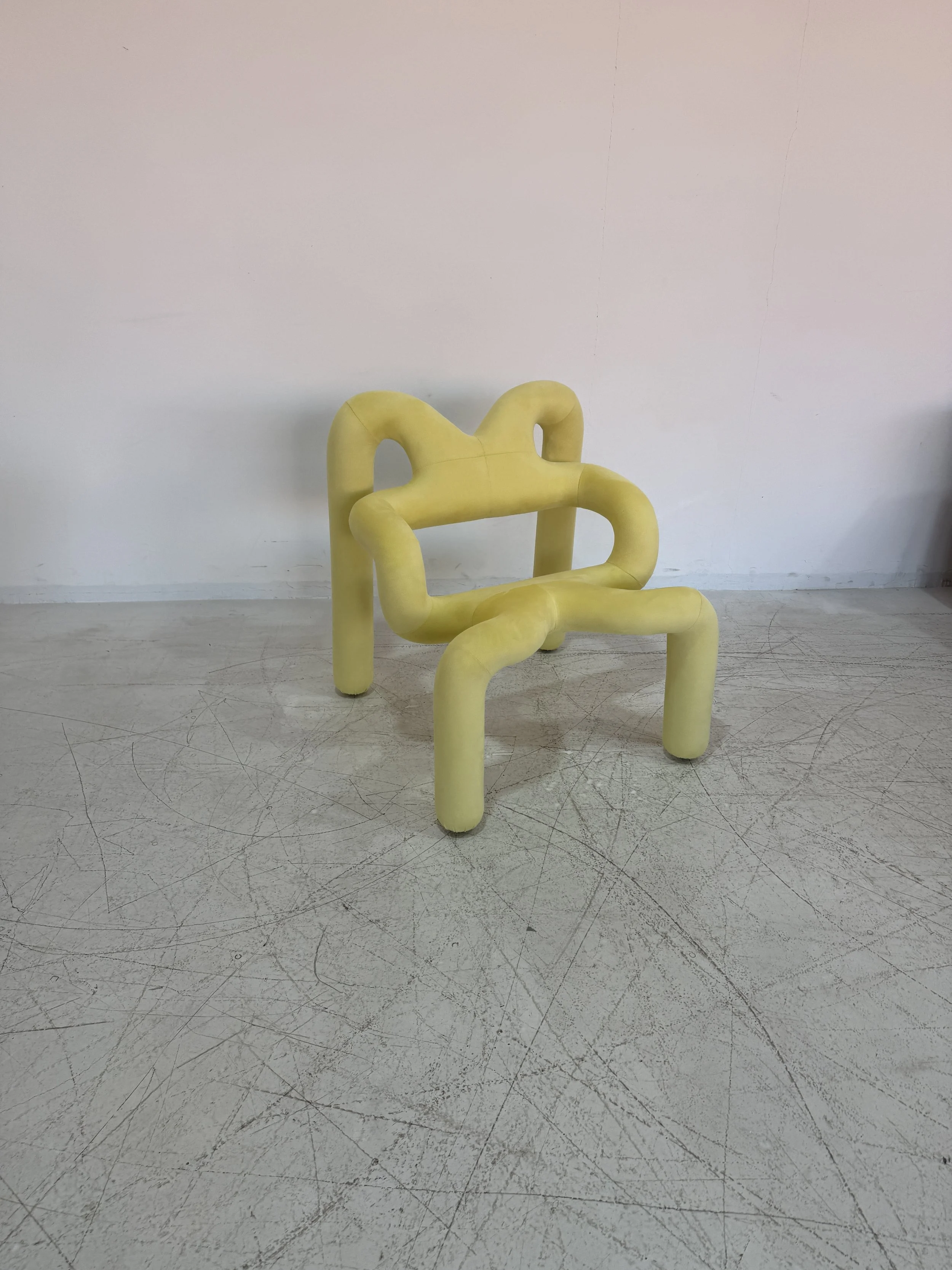 Ekstrem Chair dupe replica