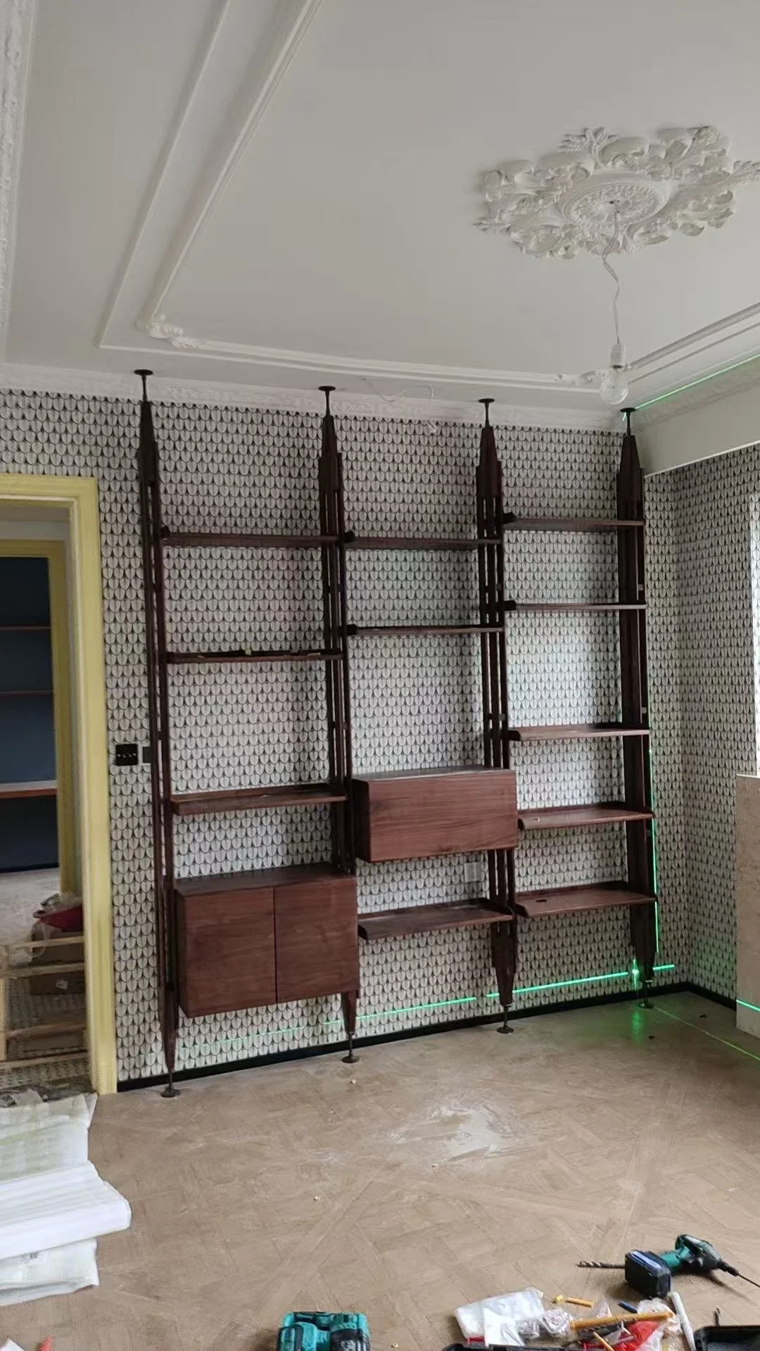 LB7 Three-Bay Bookcase replica