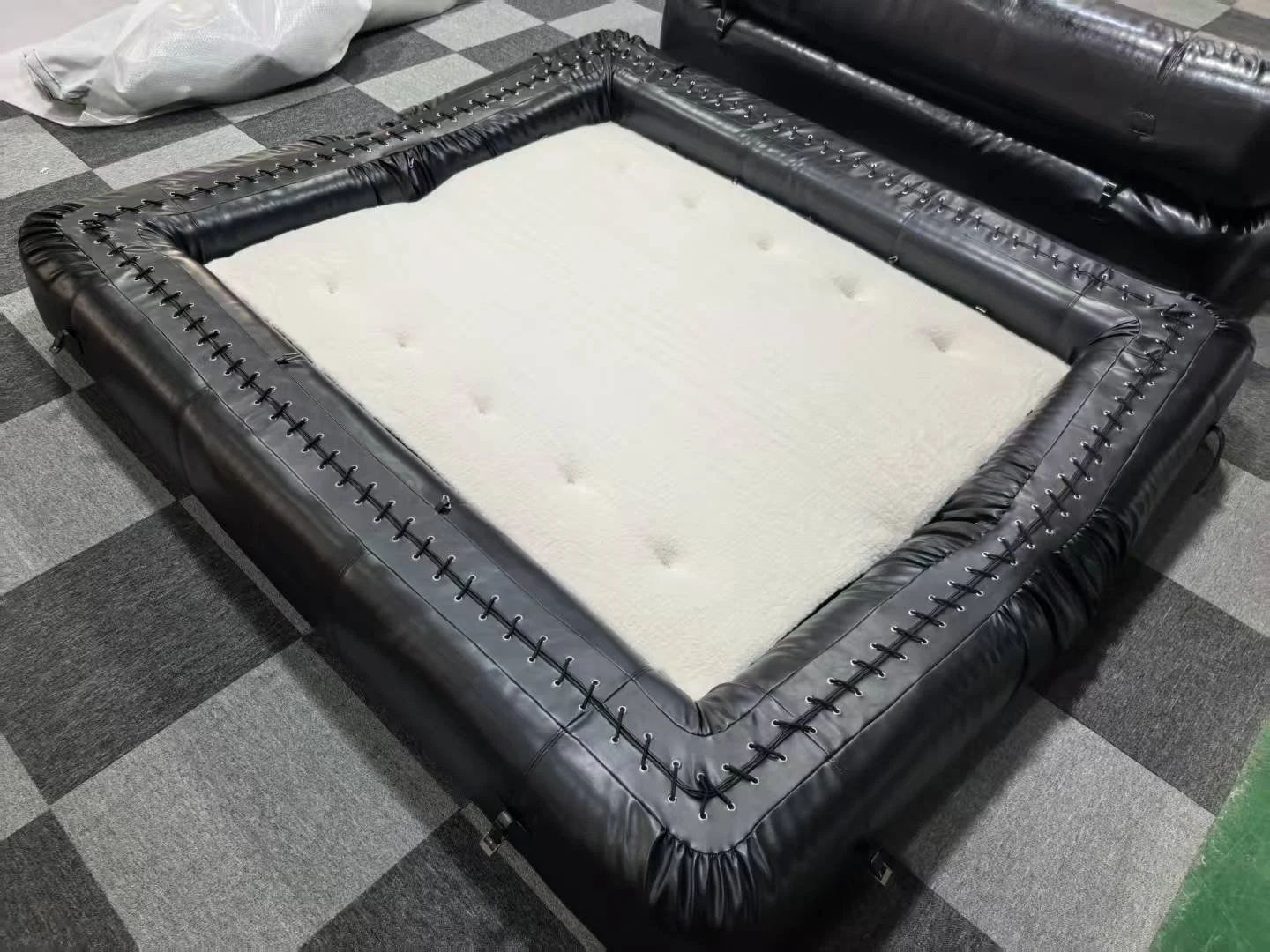 Anfibio sofa bed dupe black leather