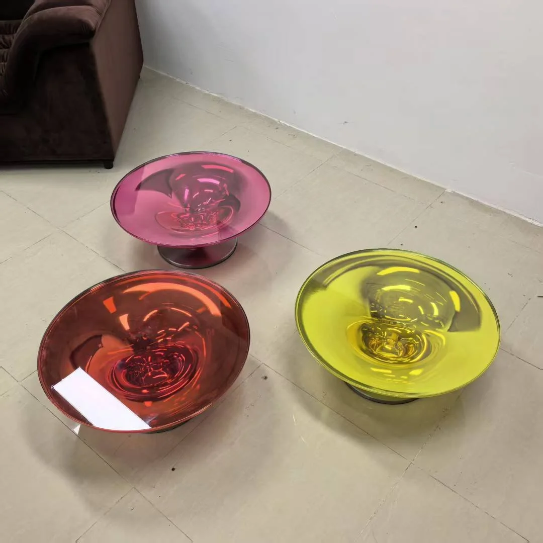 OVNI cocktail tables coffee tables Roche Bobois