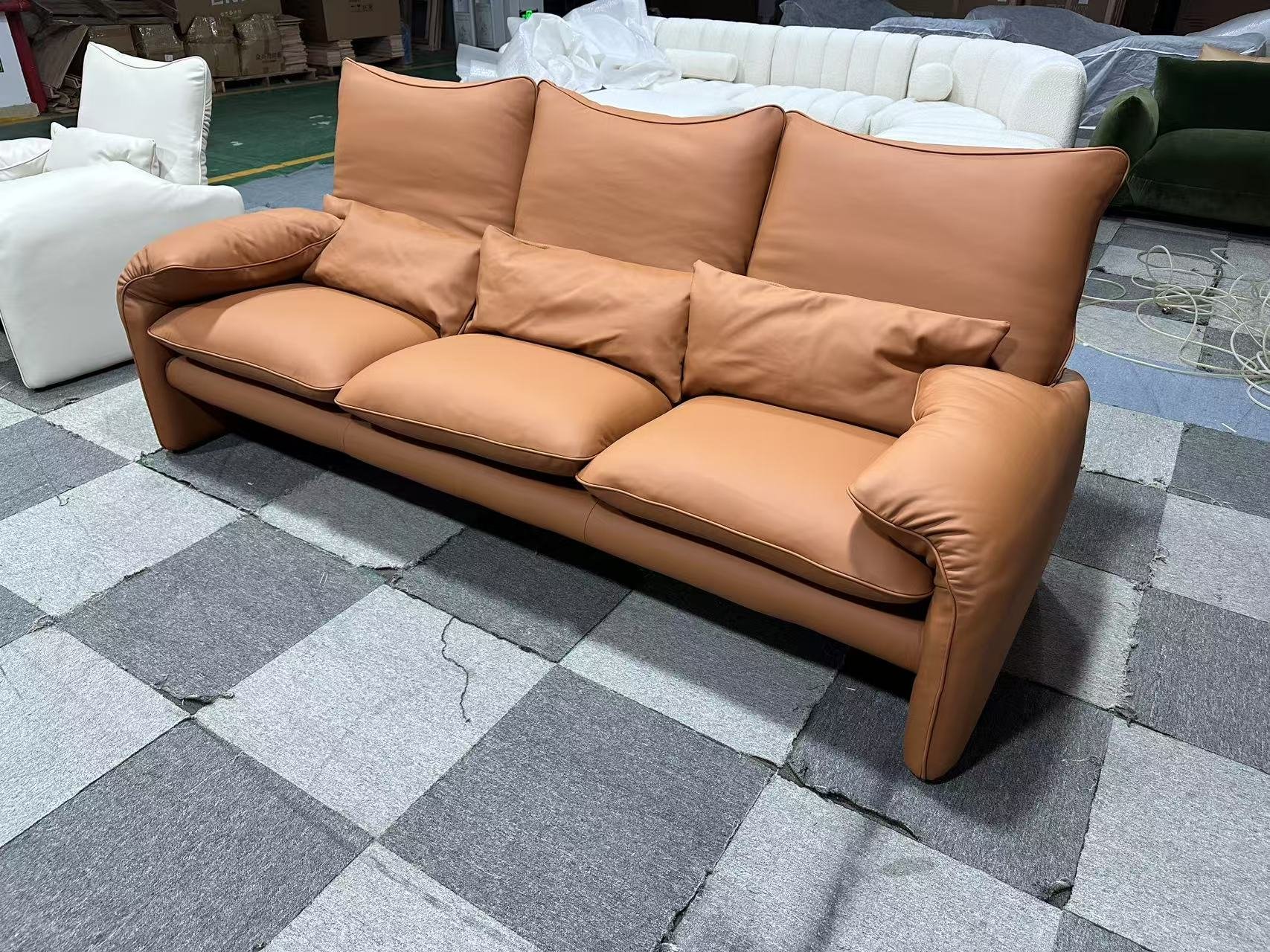 675 Maralunga sofa dupe velvet replica high quality