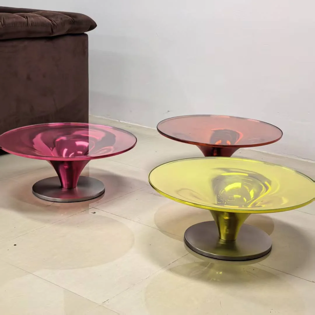 OVNI cocktail tables coffee tables Roche Bobois